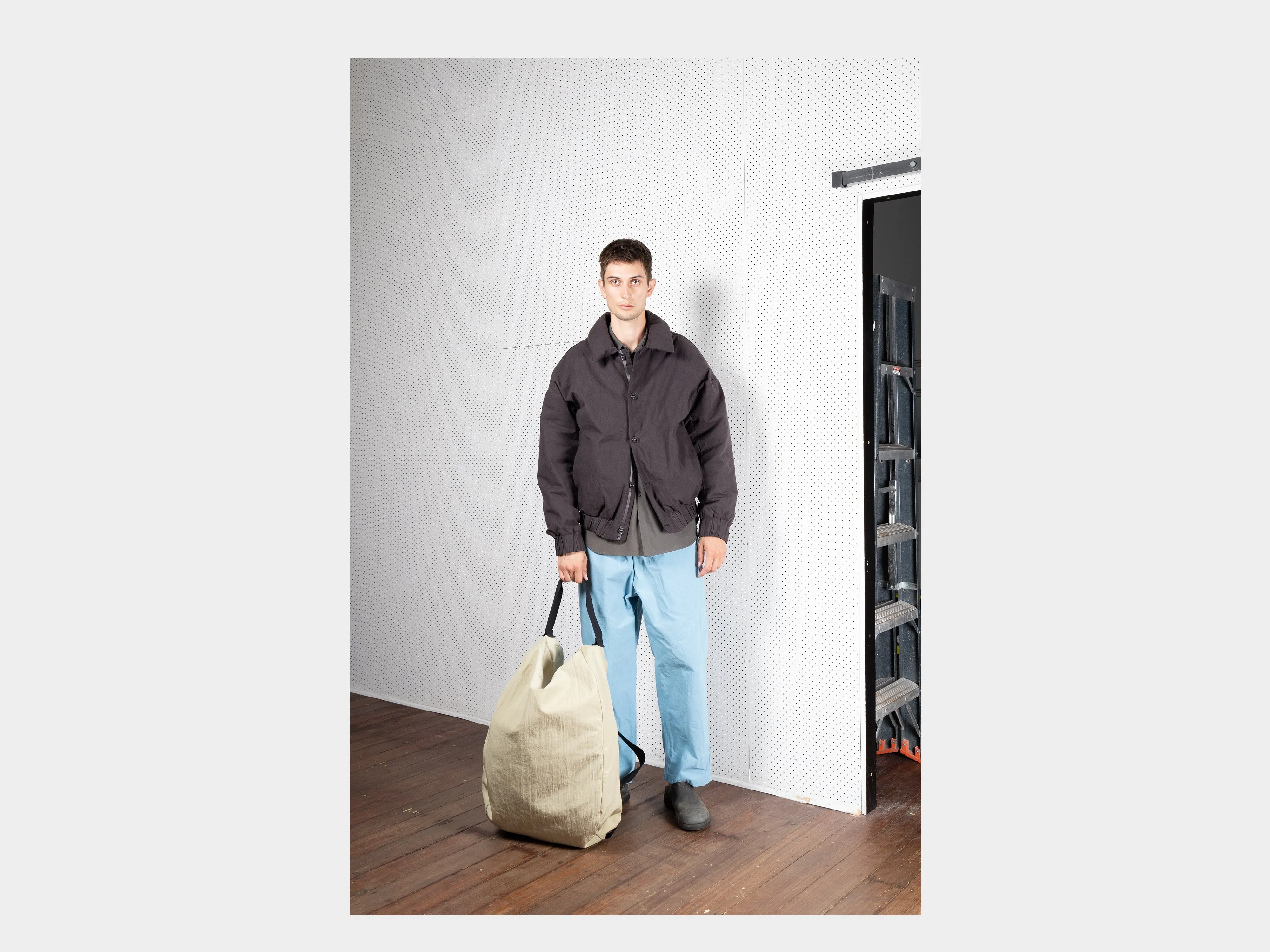 R17G3 "Roaming Duffle" Pine Nylon sold by MAN-TLE product image thumbnail 4