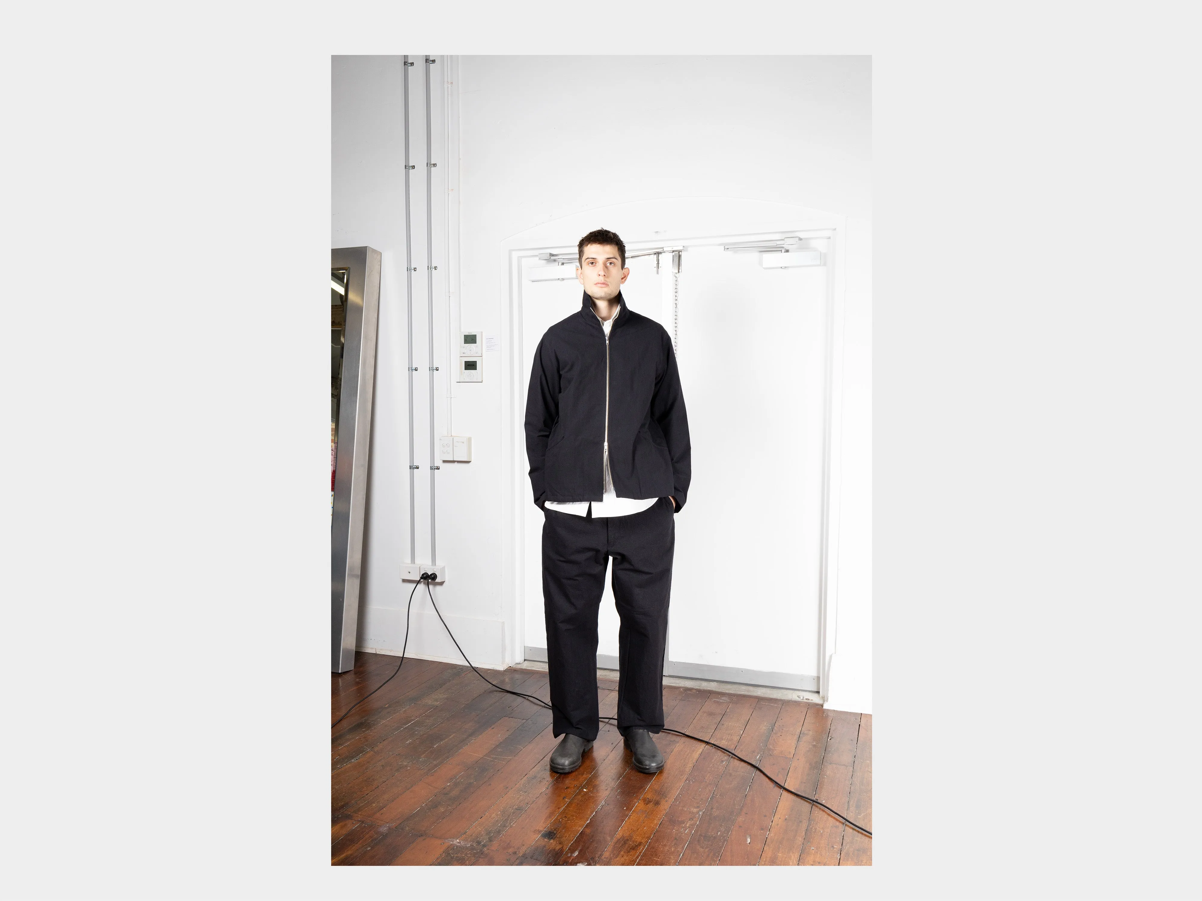 R0S3 "Track Shirt" Black Wash sold by MAN-TLE product image thumbnail 5