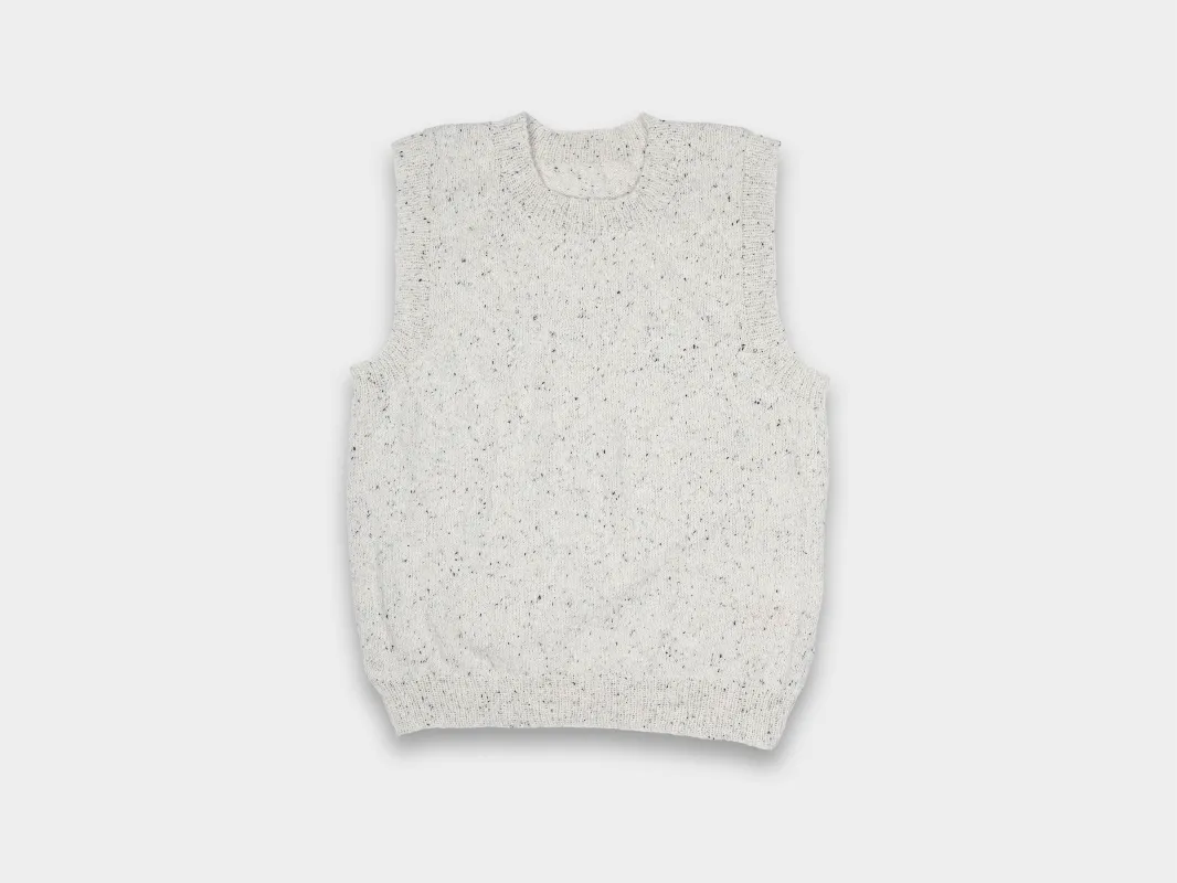 SP R13Z2 "Knit Vest" Salt sold by MAN-TLE