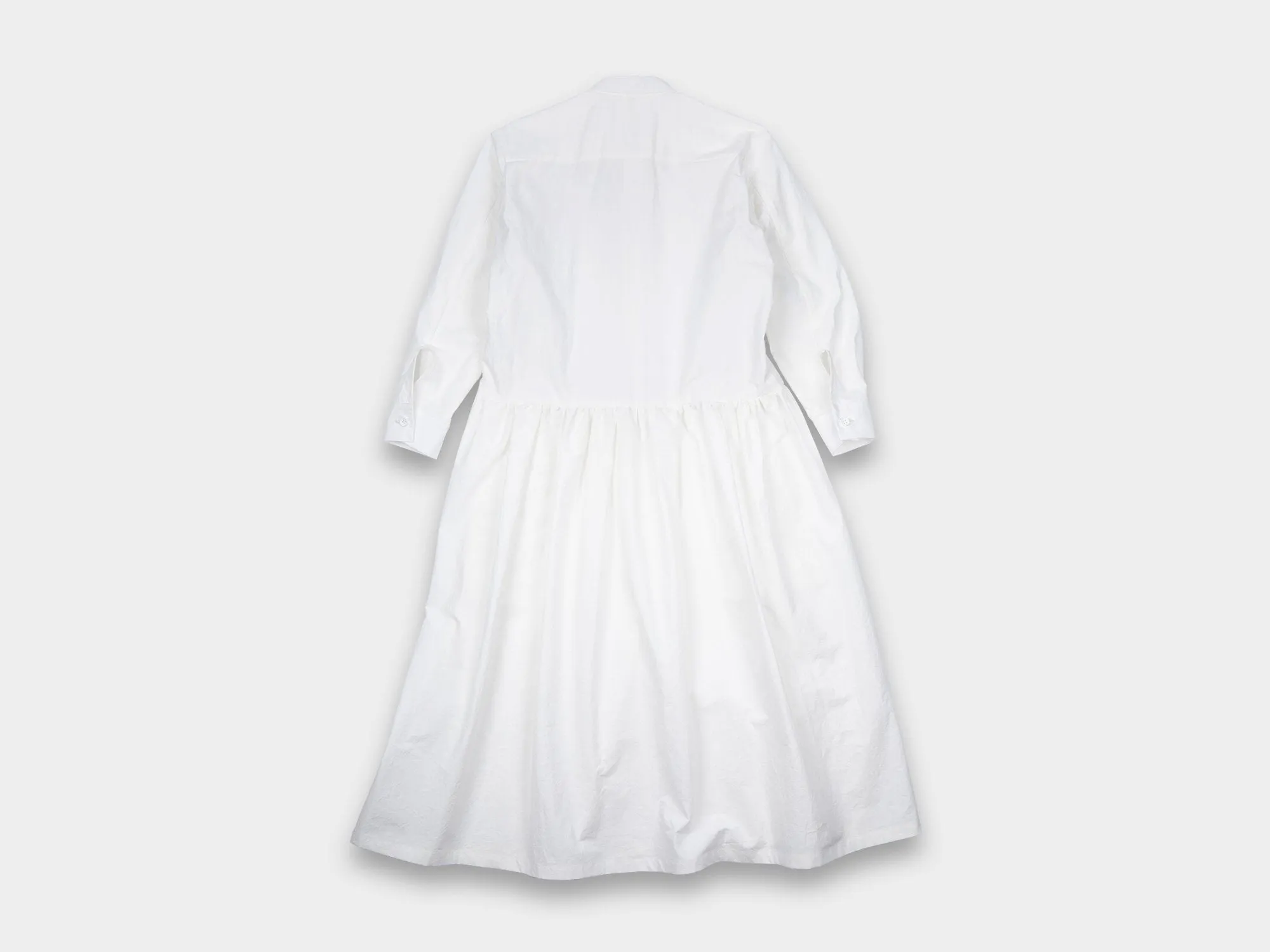 W-R0A3 "Gather Shirt Dress" White Weather sold by MAN-TLE product image thumbnail 2