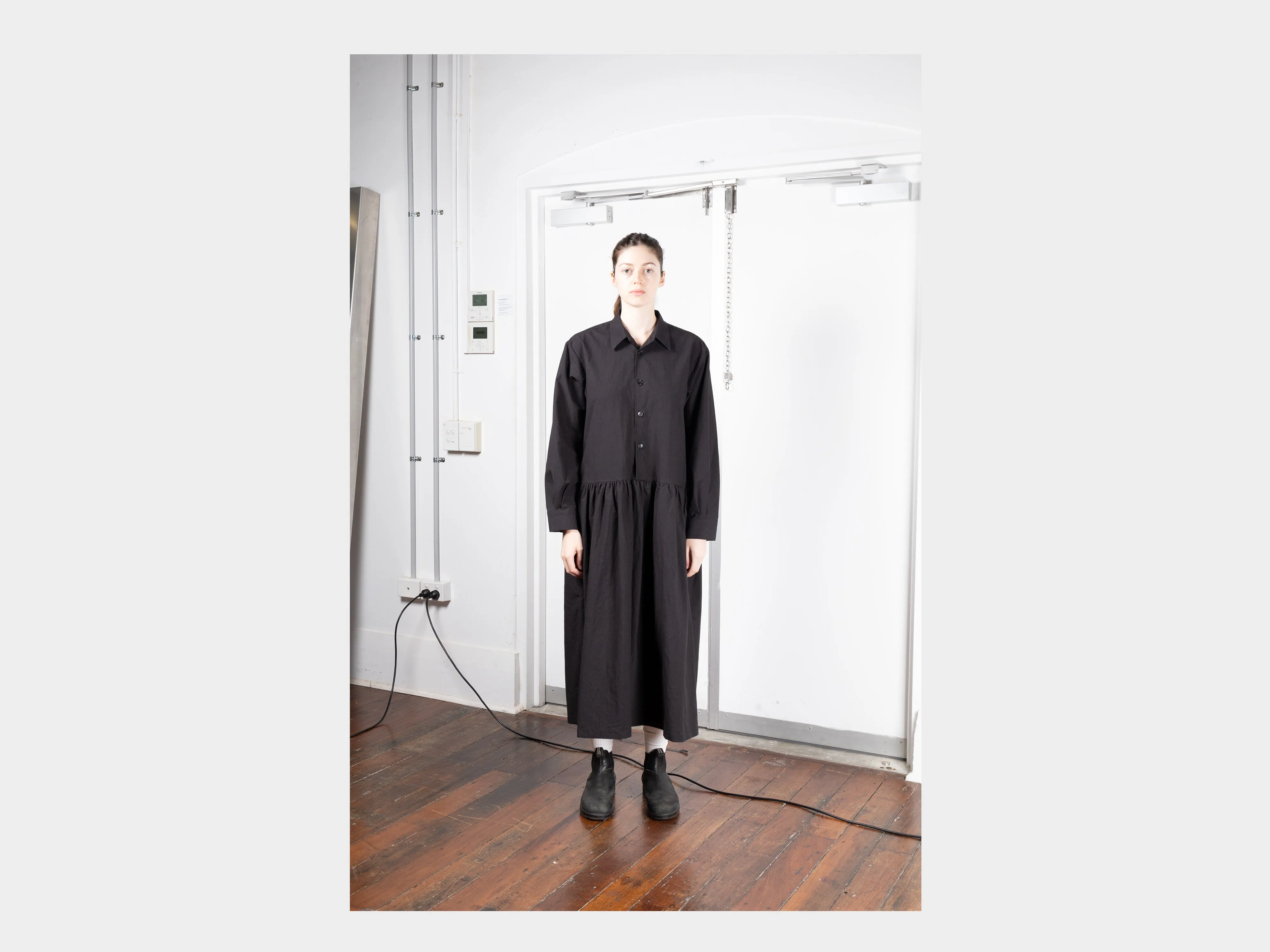 W-R0A3 "Gather Shirt Dress" Black Weather sold by MAN-TLE product image thumbnail 4