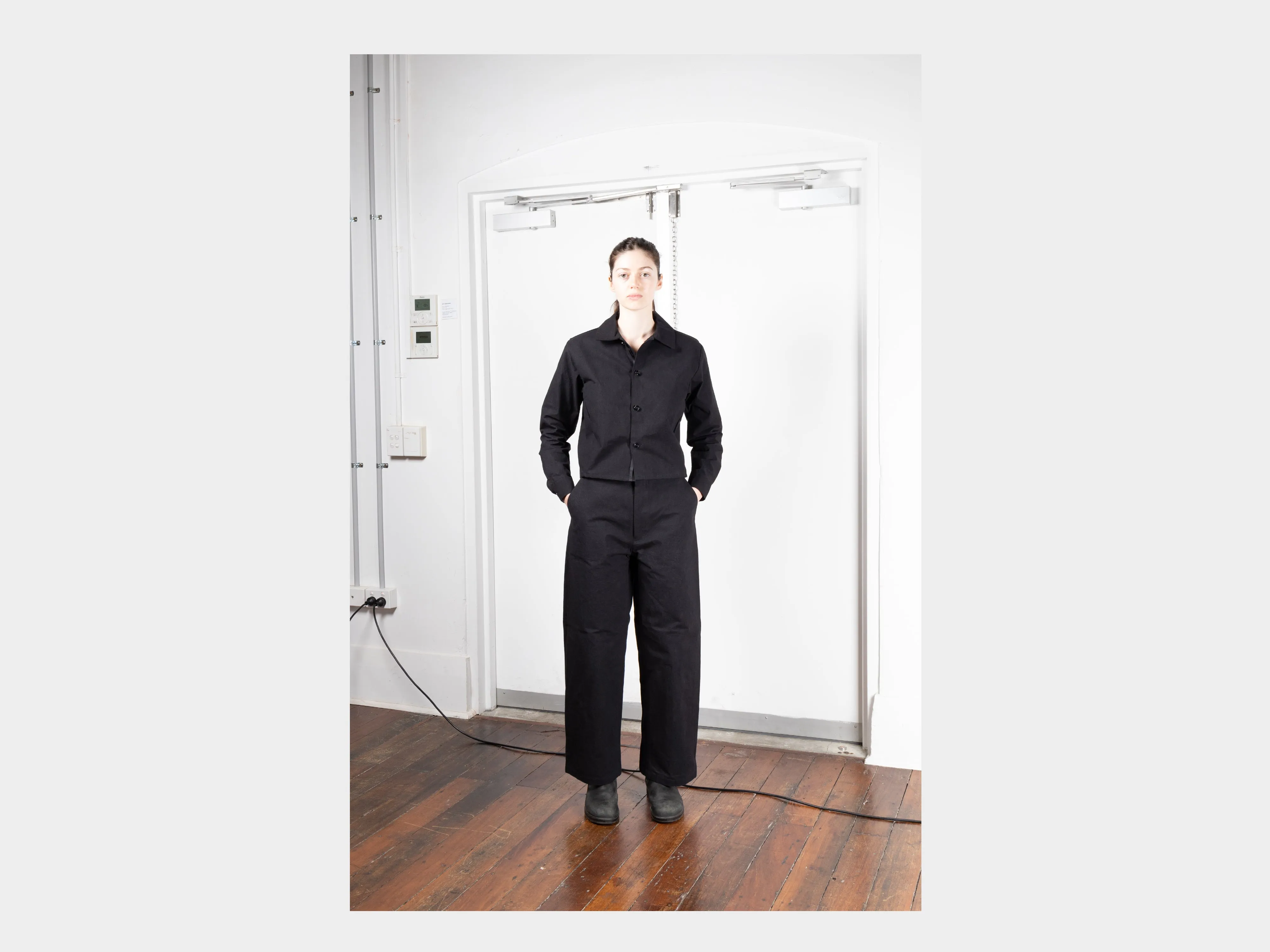 W-R0P4 "High-Wide Pants" Black Wax sold by MAN-TLE product image thumbnail 5