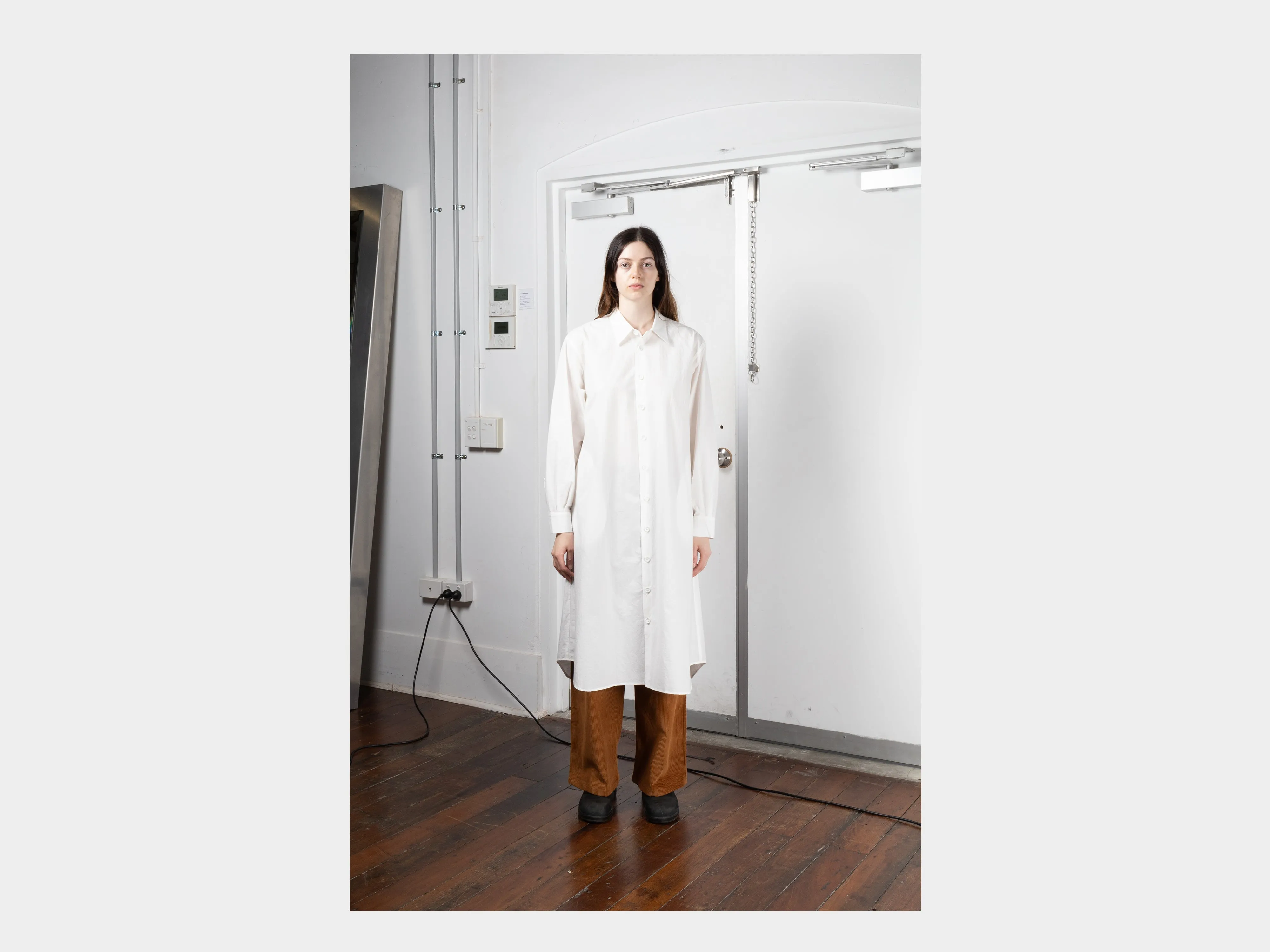 W-R16A1 "Shirt Dress" White Summer sold by MAN-TLE product image thumbnail 5