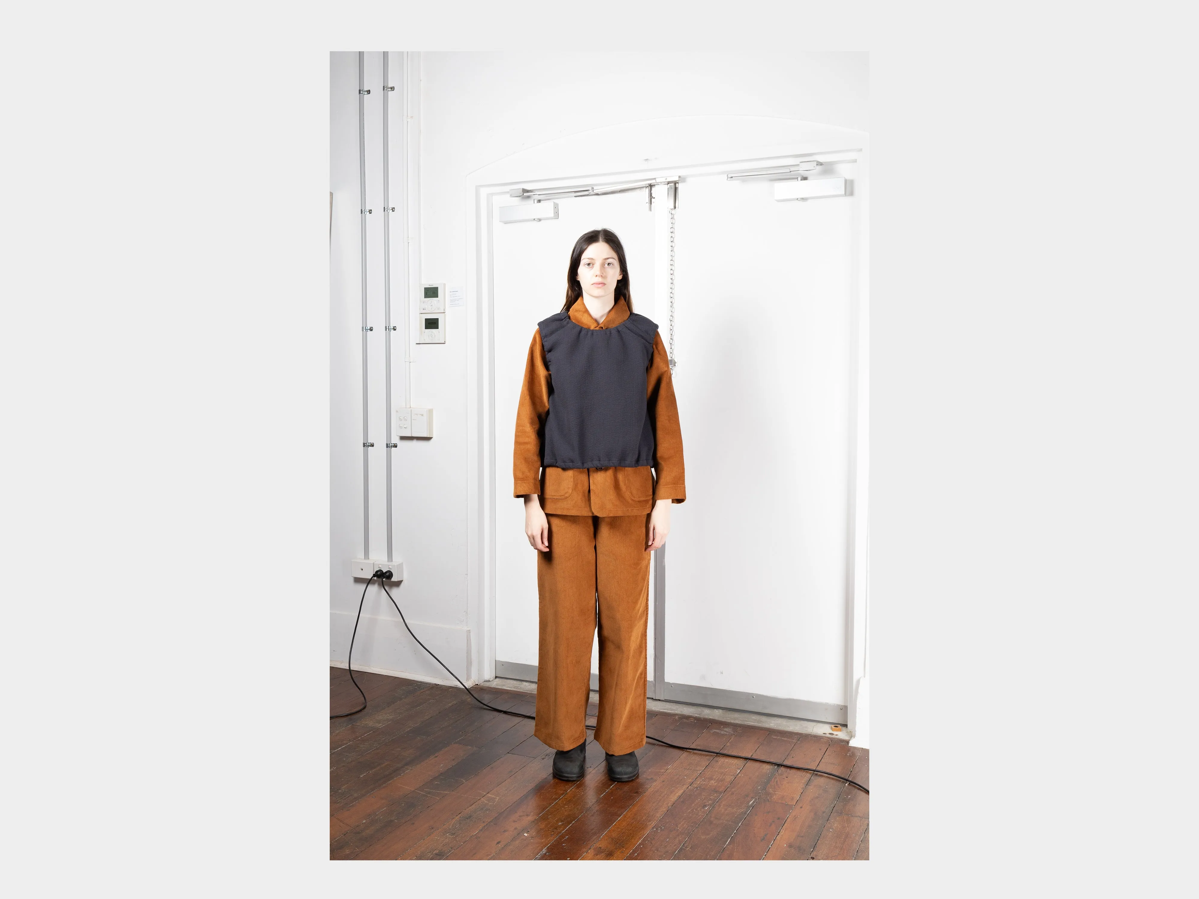 W-R16S7 "Gum Vest" Midnight Nubi sold by MAN-TLE product image thumbnail 4