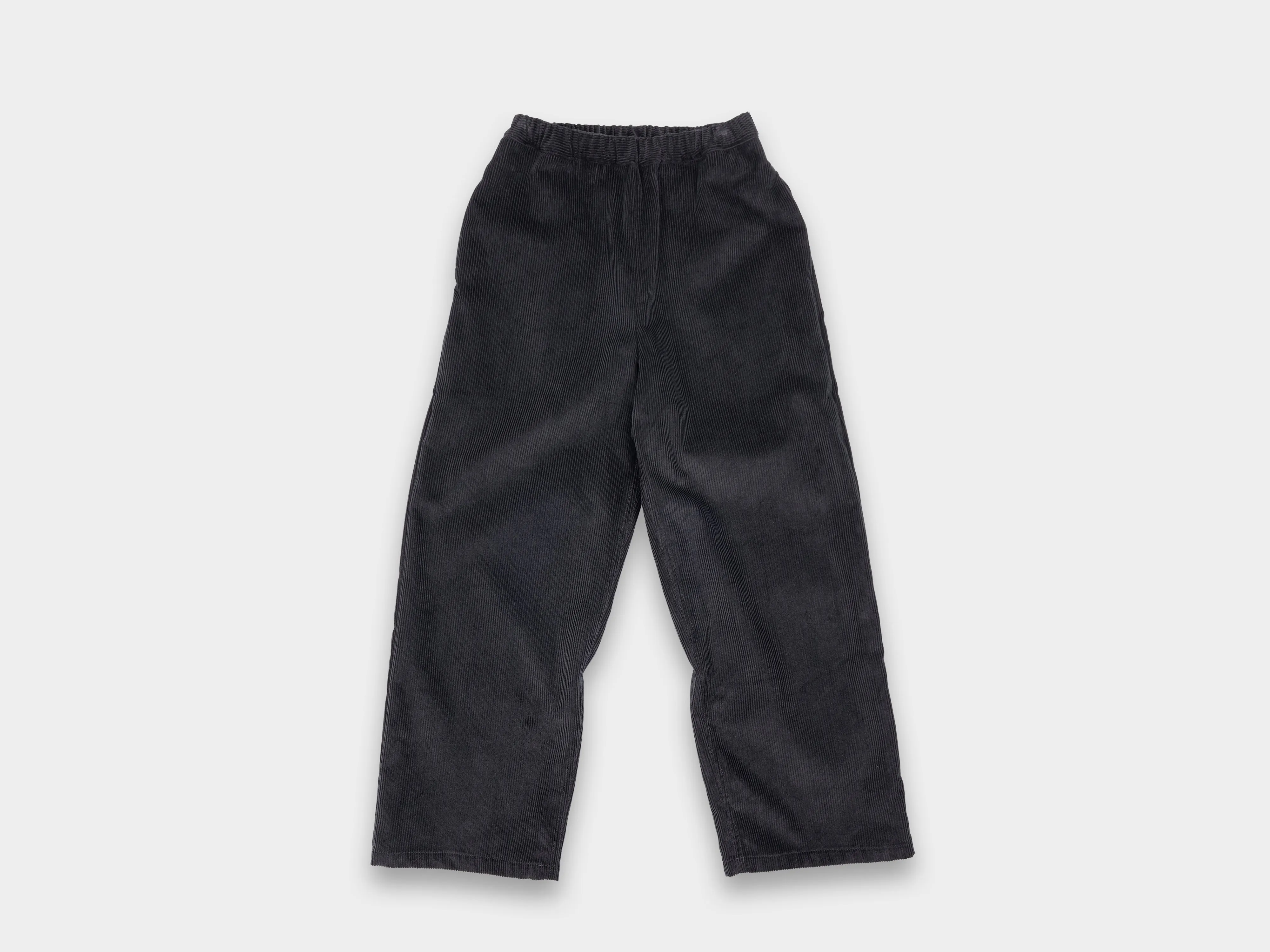 W-R16P3 Black Corduroy sold by MAN-TLE