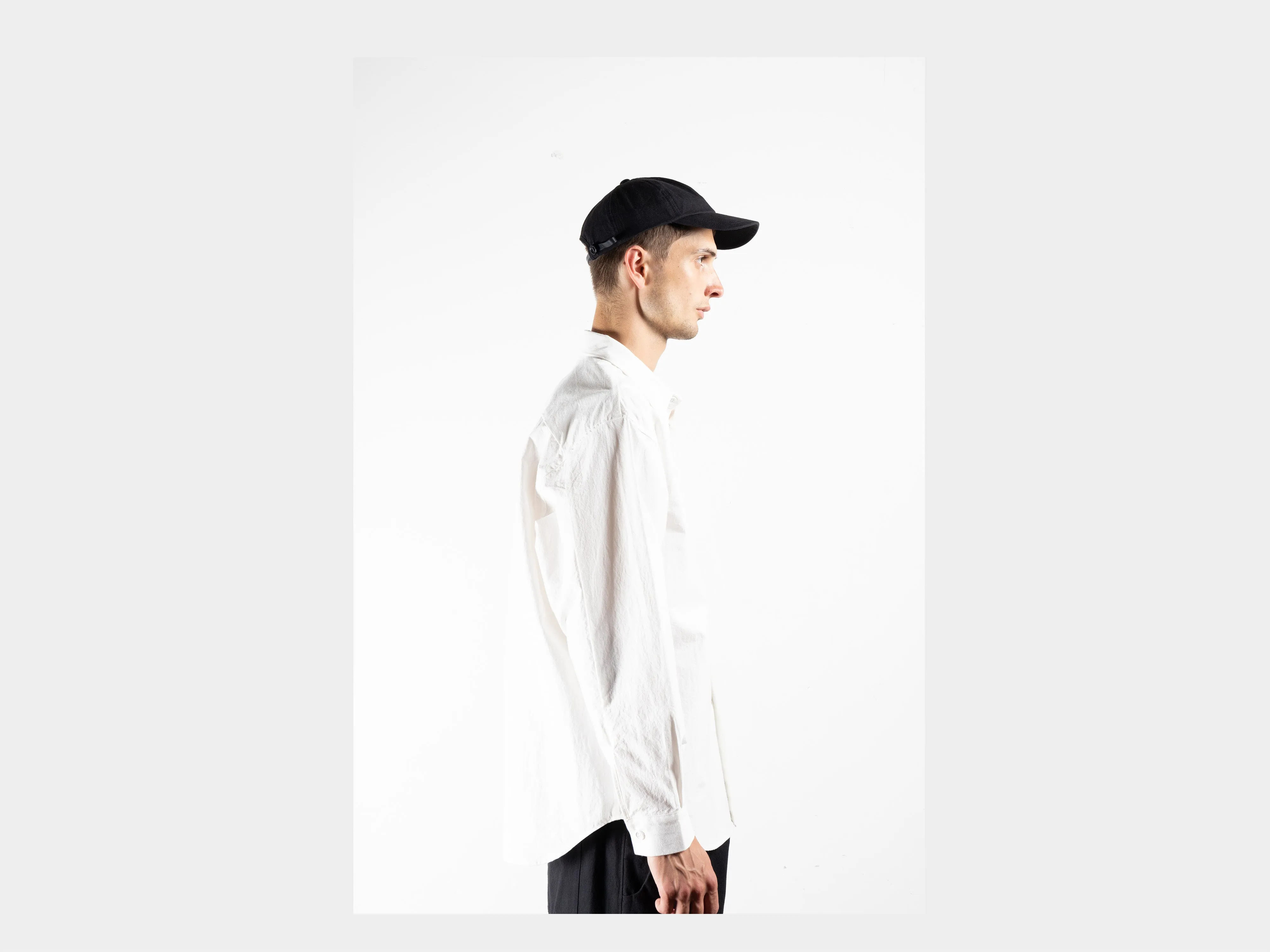 R0C1 "Shallow Cap" Black Wax sold by MAN-TLE product image thumbnail 5