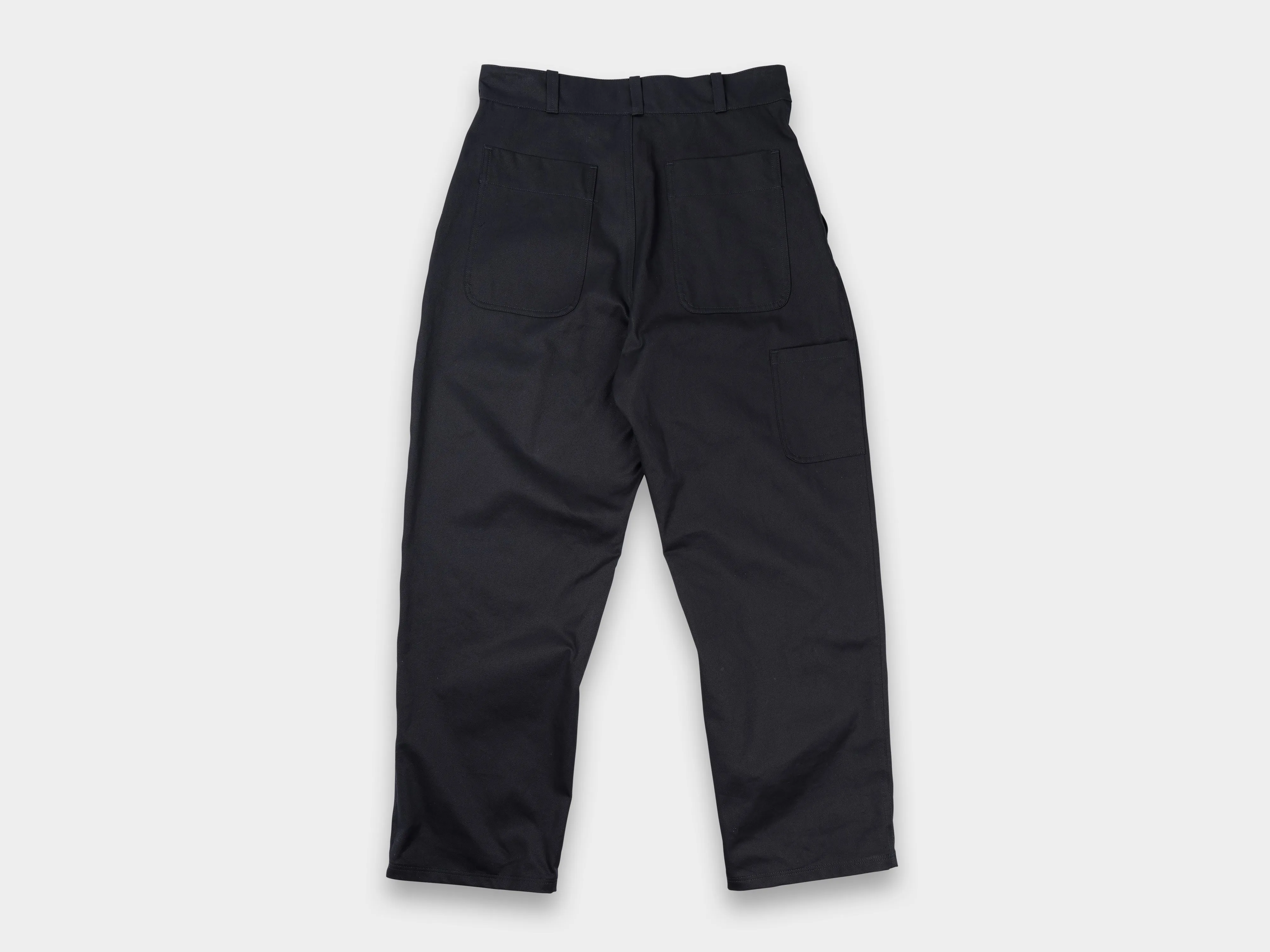 R0J6 "Jebok Pants" Black Work sold by MAN-TLE product image thumbnail 2