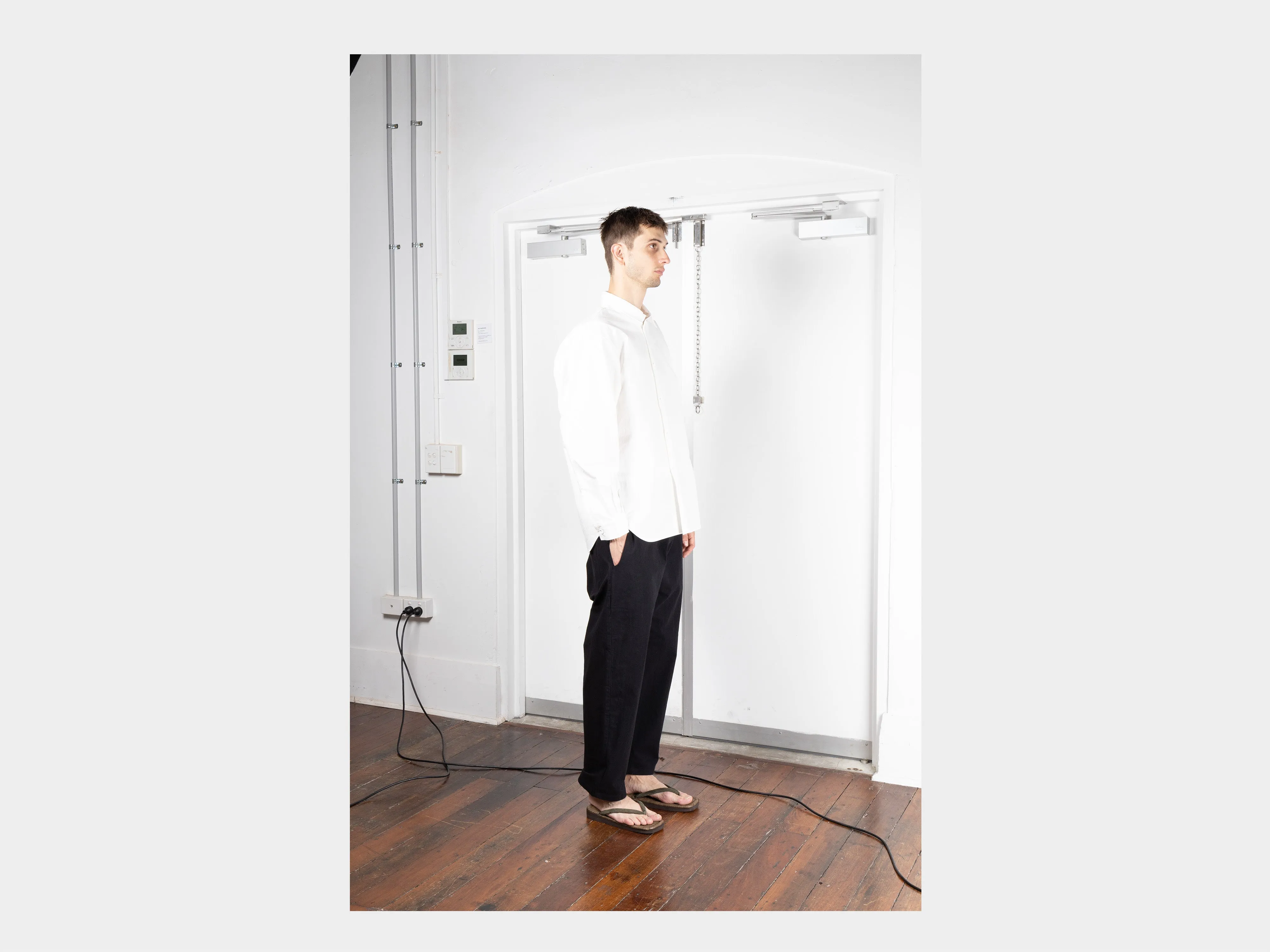R0P6 "Easy Pants" Black Wash sold by MAN-TLE product image thumbnail 5