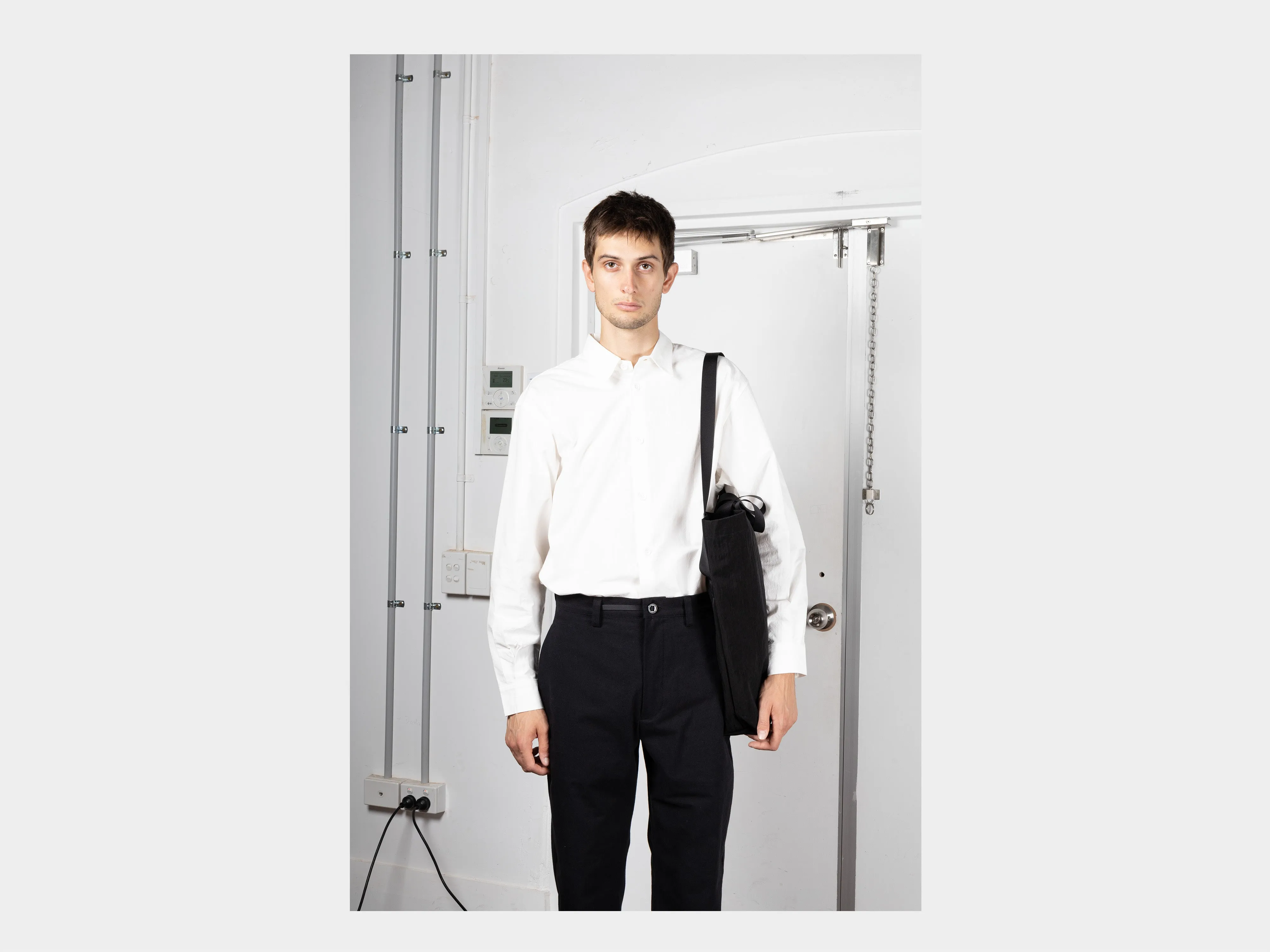 R0B1 "Multi Handle Tote" Black Nylon sold by MAN-TLE product image thumbnail 4