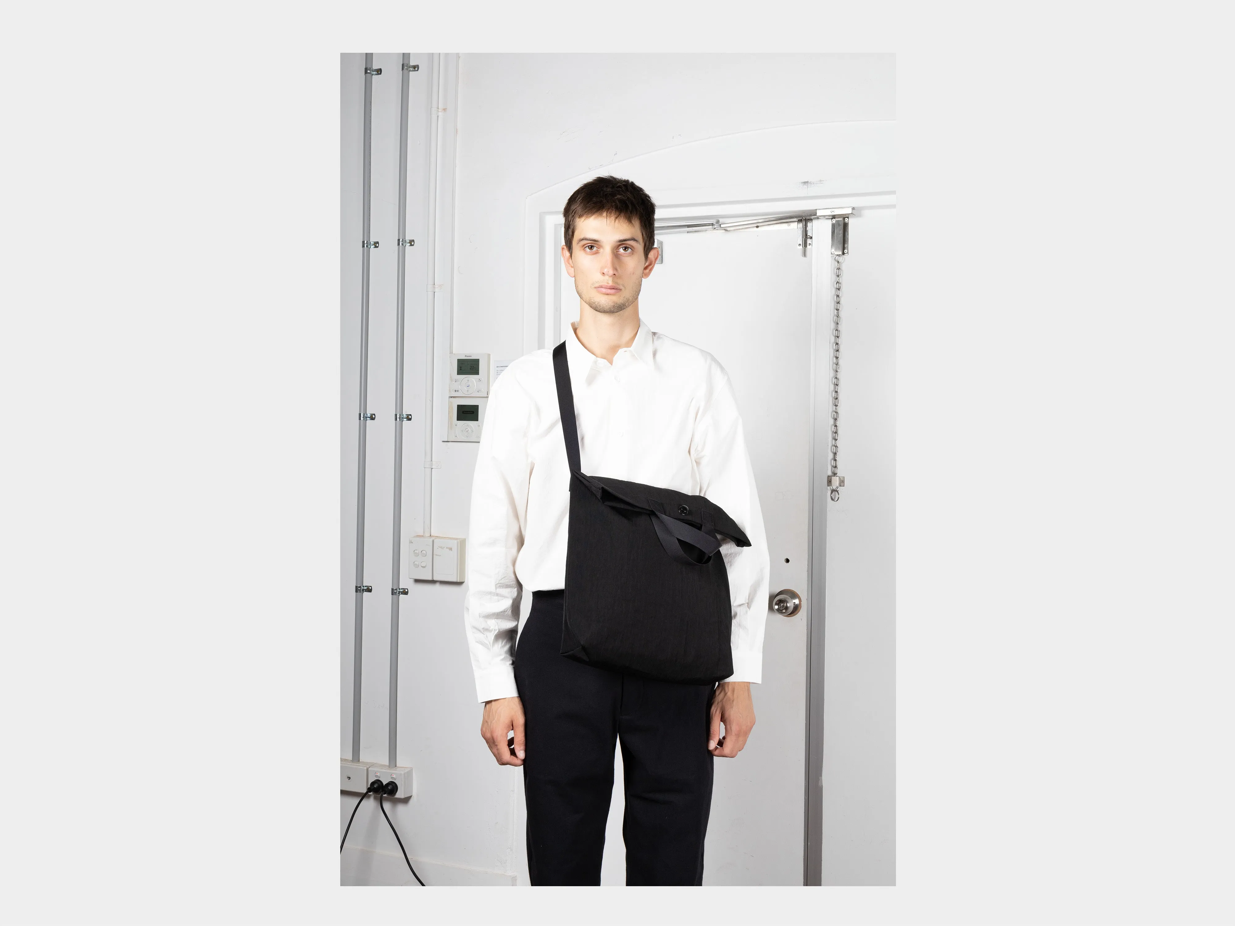 R0B1 "Multi Handle Tote" Black Nylon sold by MAN-TLE product image thumbnail 5