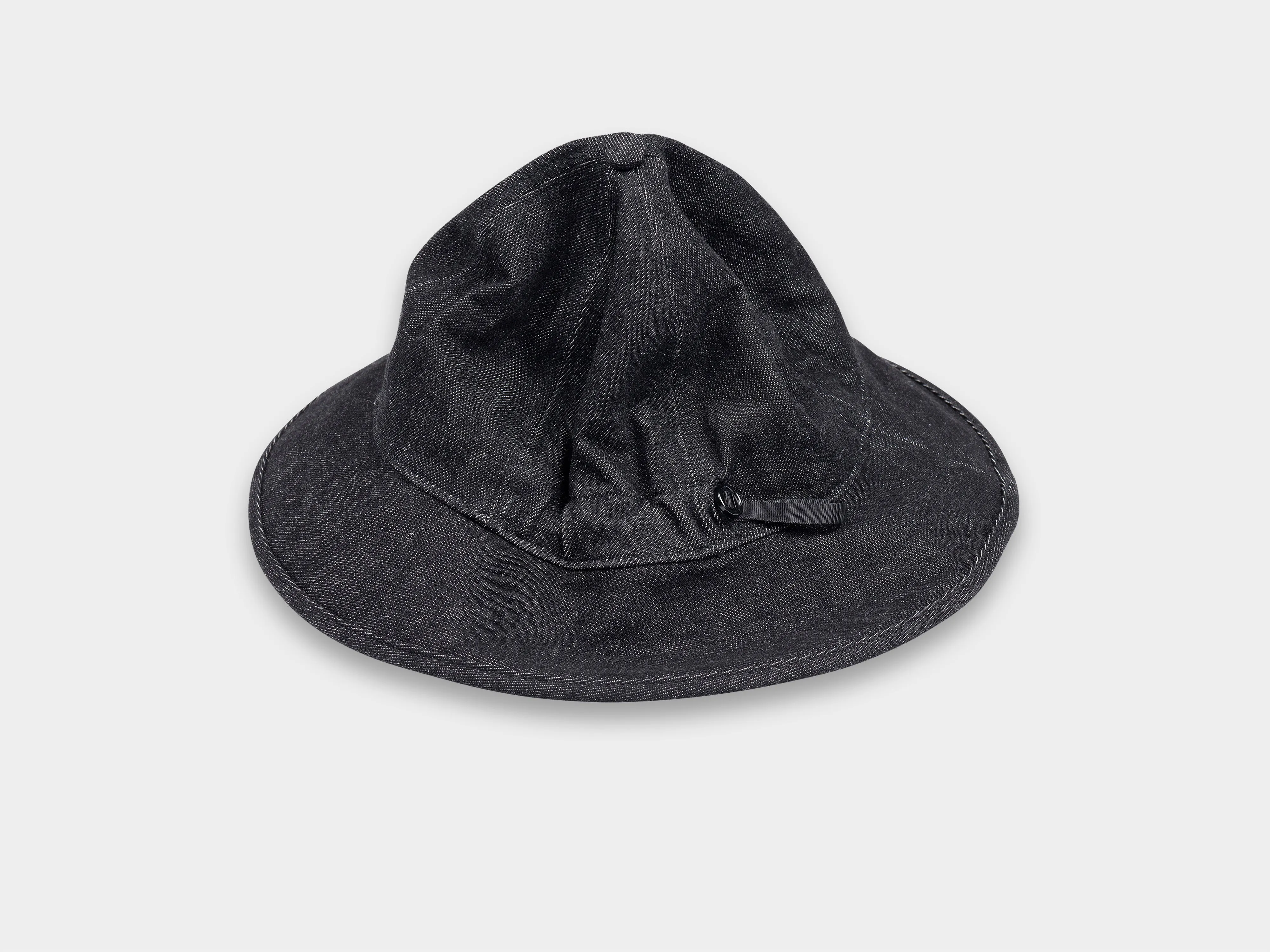 R16C2 "Wide Hat" Black Slub Denim sold by MAN-TLE product image thumbnail 3