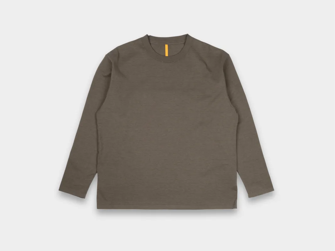 R19T3 "Big T-Shirt Long-Sleeve" Lichen sold by MAN-TLE