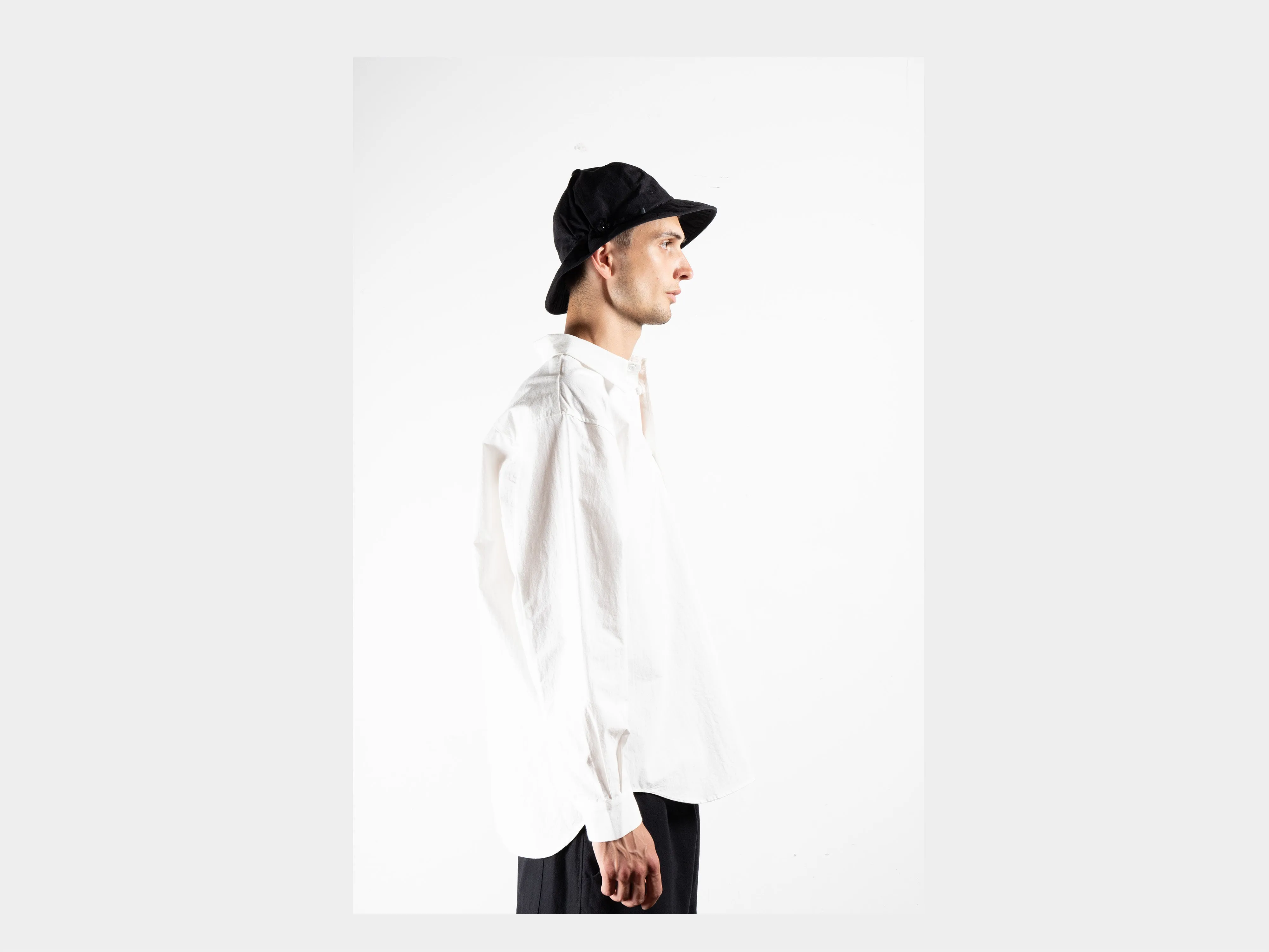 R0C2 "Wide Hat" Black Wax sold by MAN-TLE product image thumbnail 5