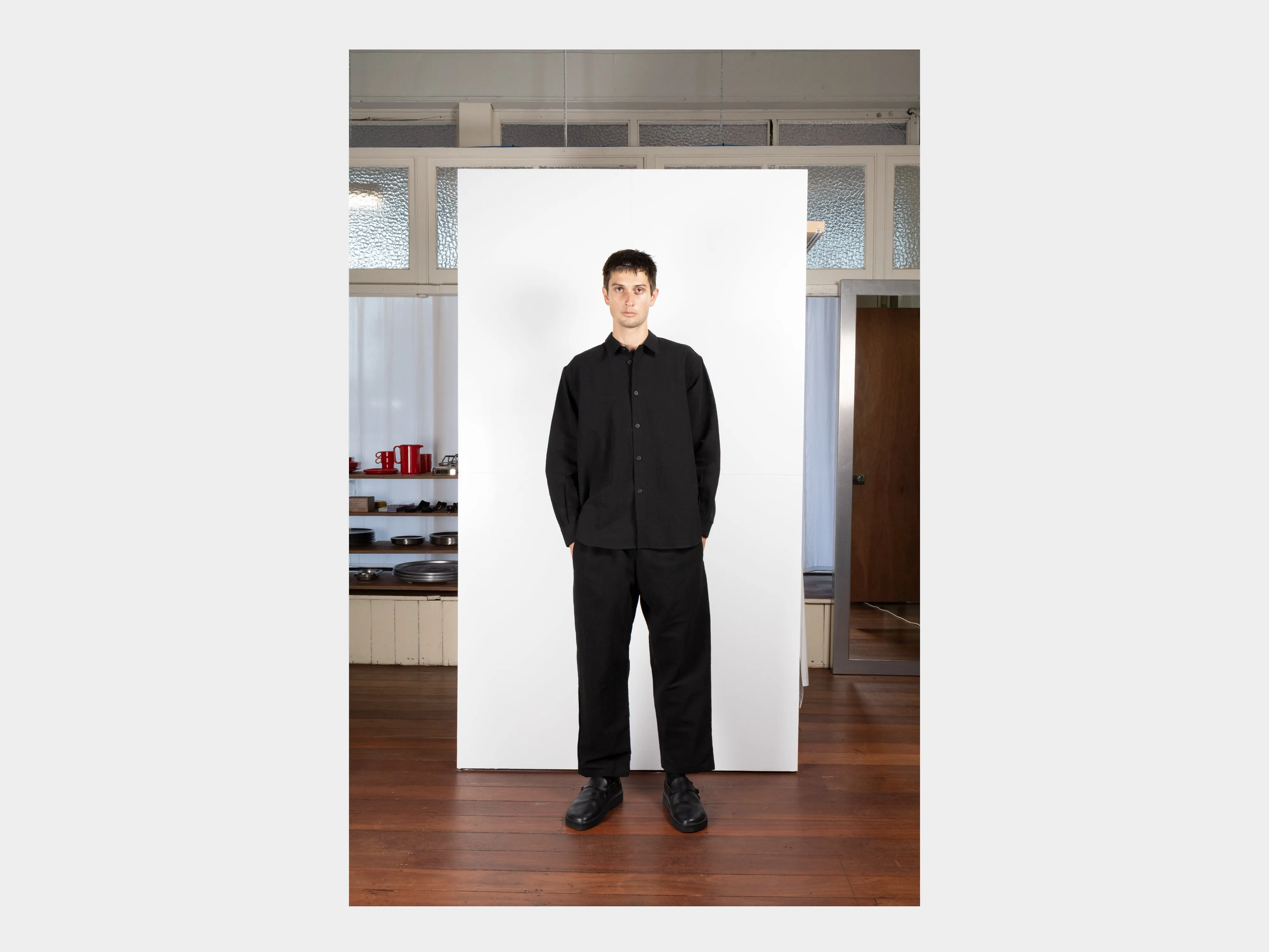 SPS8 "Weather Shirt" Roll–dyed Black Linen sold by MAN-TLE product image thumbnail 4