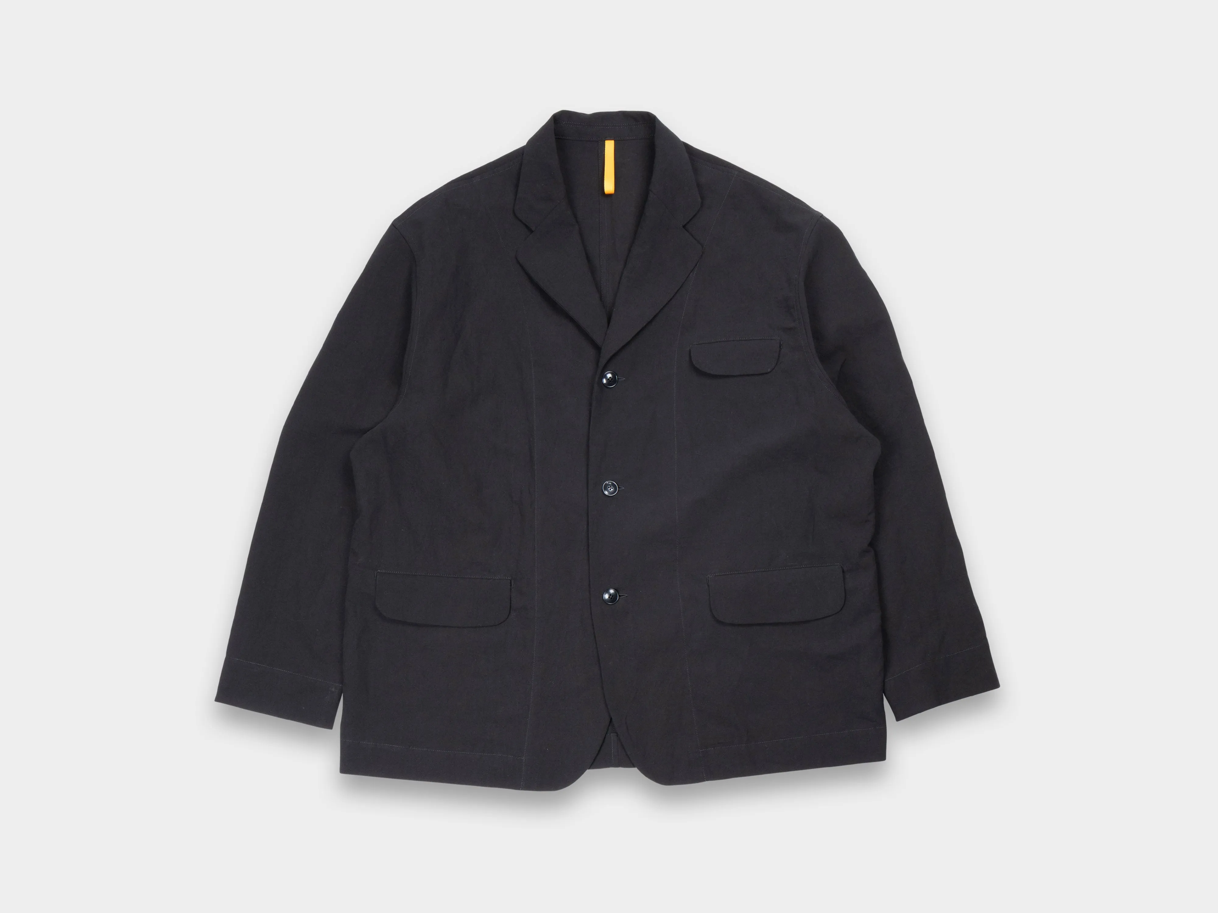 R20Y4 "Big Blazer" Black Linen sold by MAN-TLE