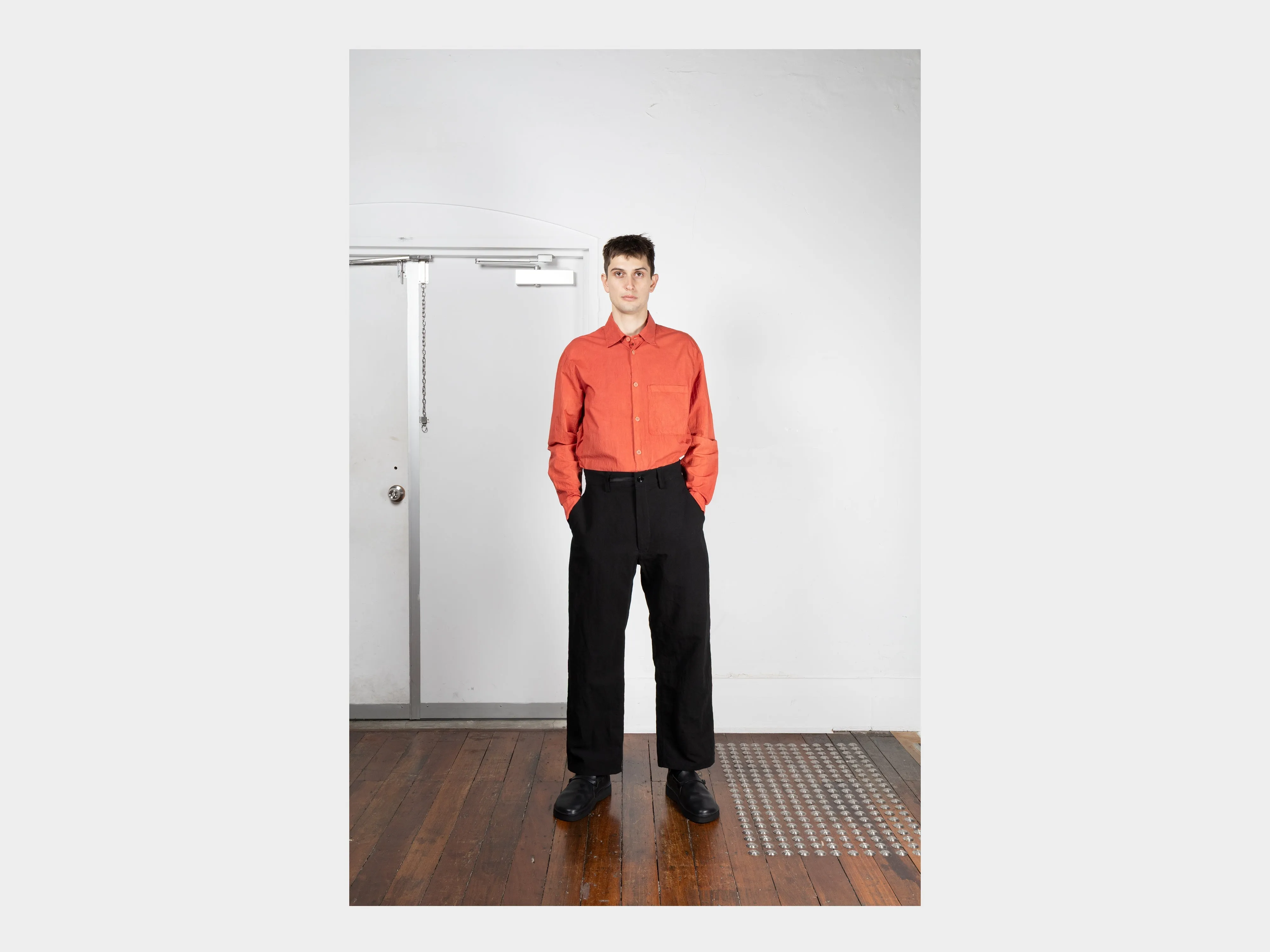 R20P4 "Wide Pants" Black Linen sold by MAN-TLE product image thumbnail 4