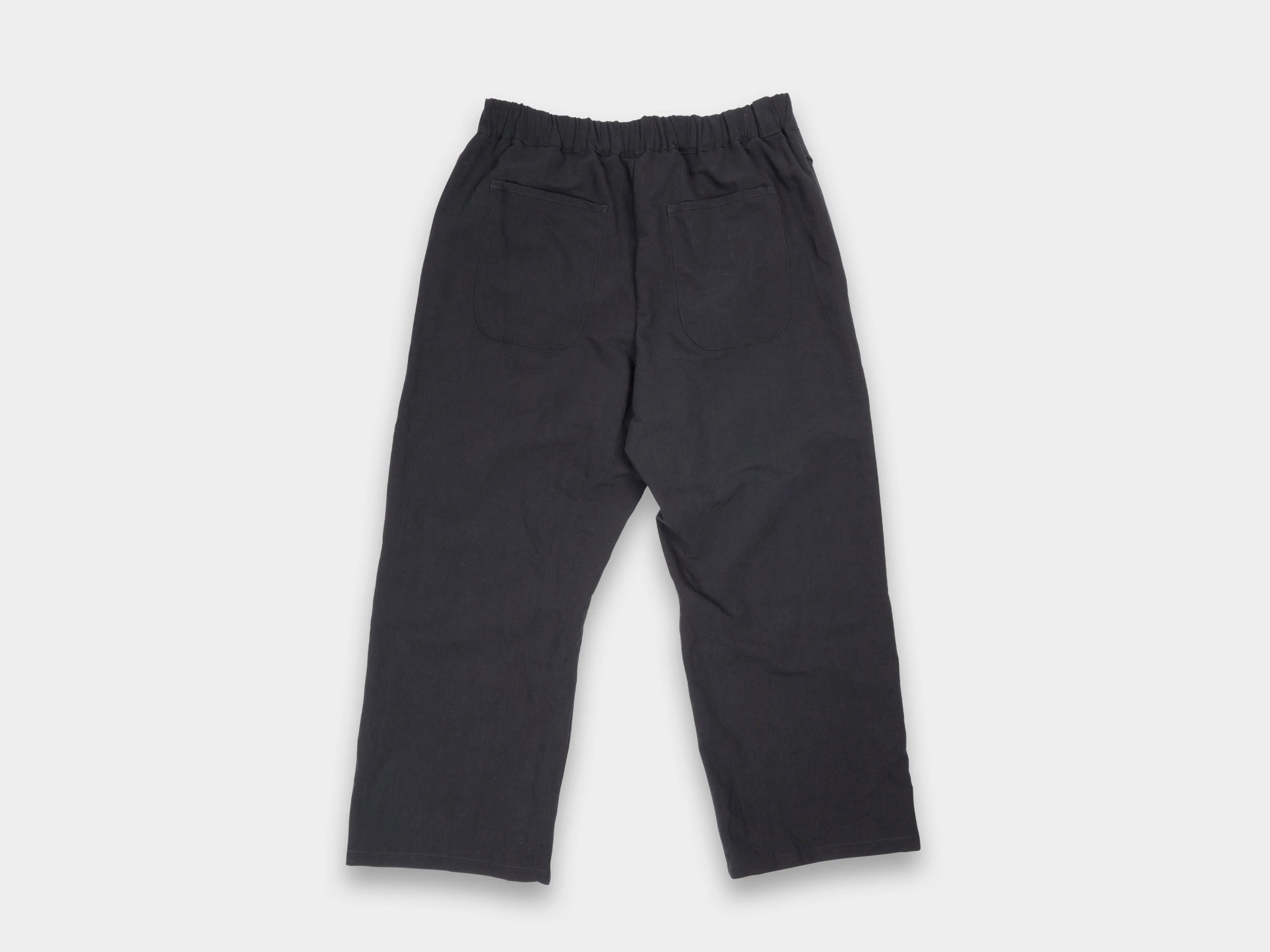 R20P5 "Solid Pants" Black Linen sold by MAN-TLE product image thumbnail 2