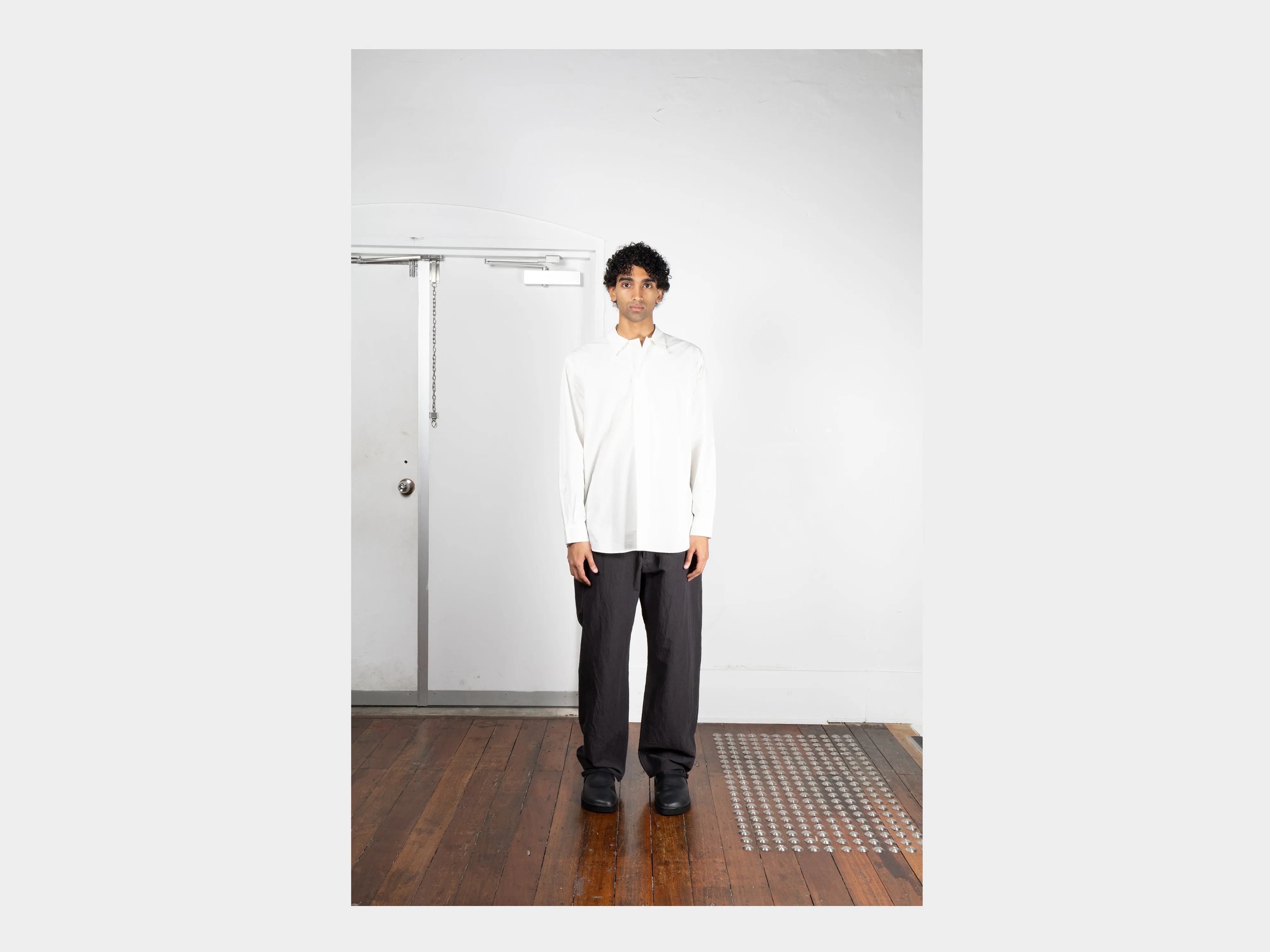R0S2 "Pullover Shirt" 160 Crunch sold by MAN-TLE product image thumbnail 5