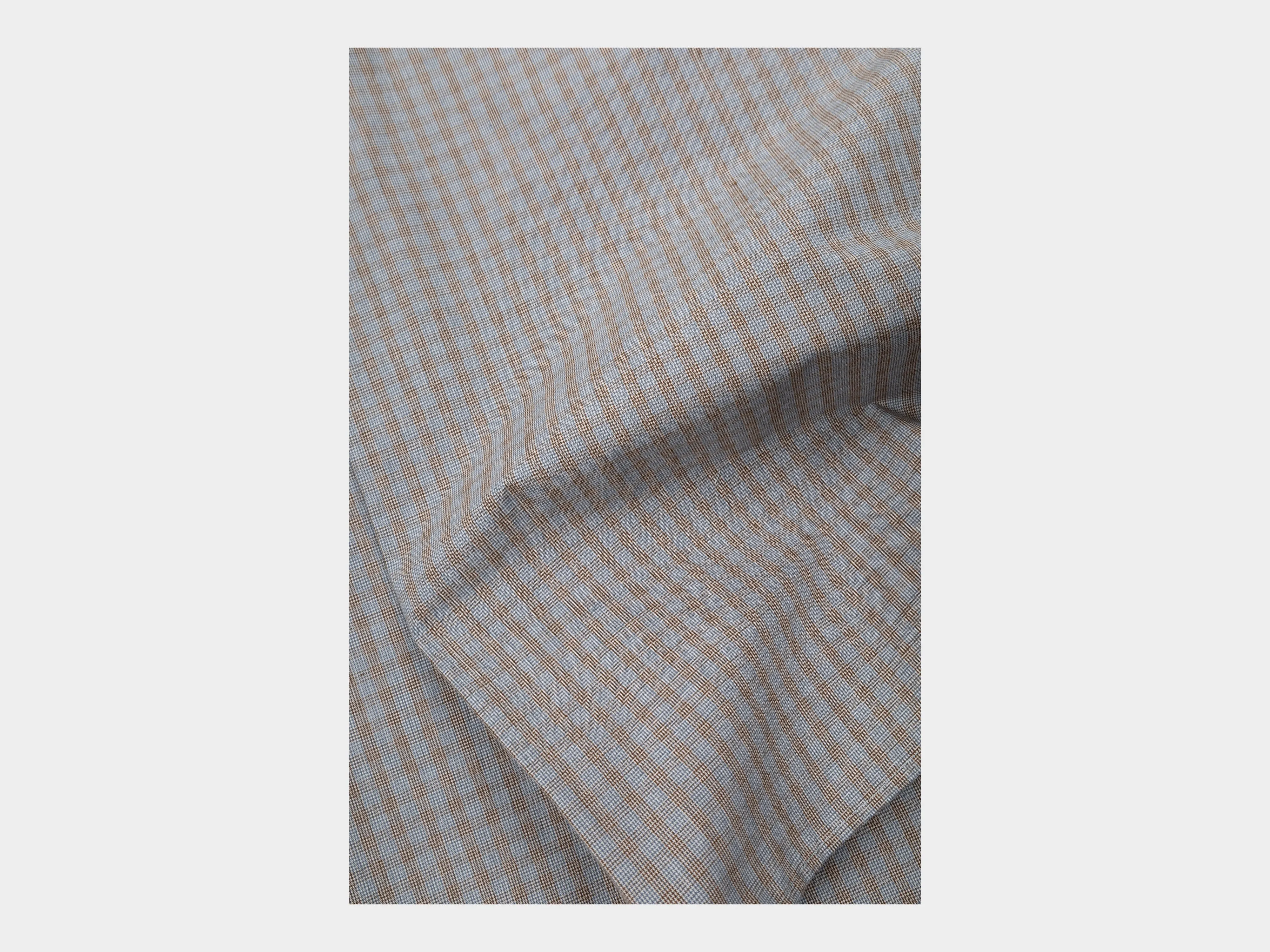 R20S2 "Pullover Shirt" Aerial Broadcloth sold by MAN-TLE product image thumbnail 4