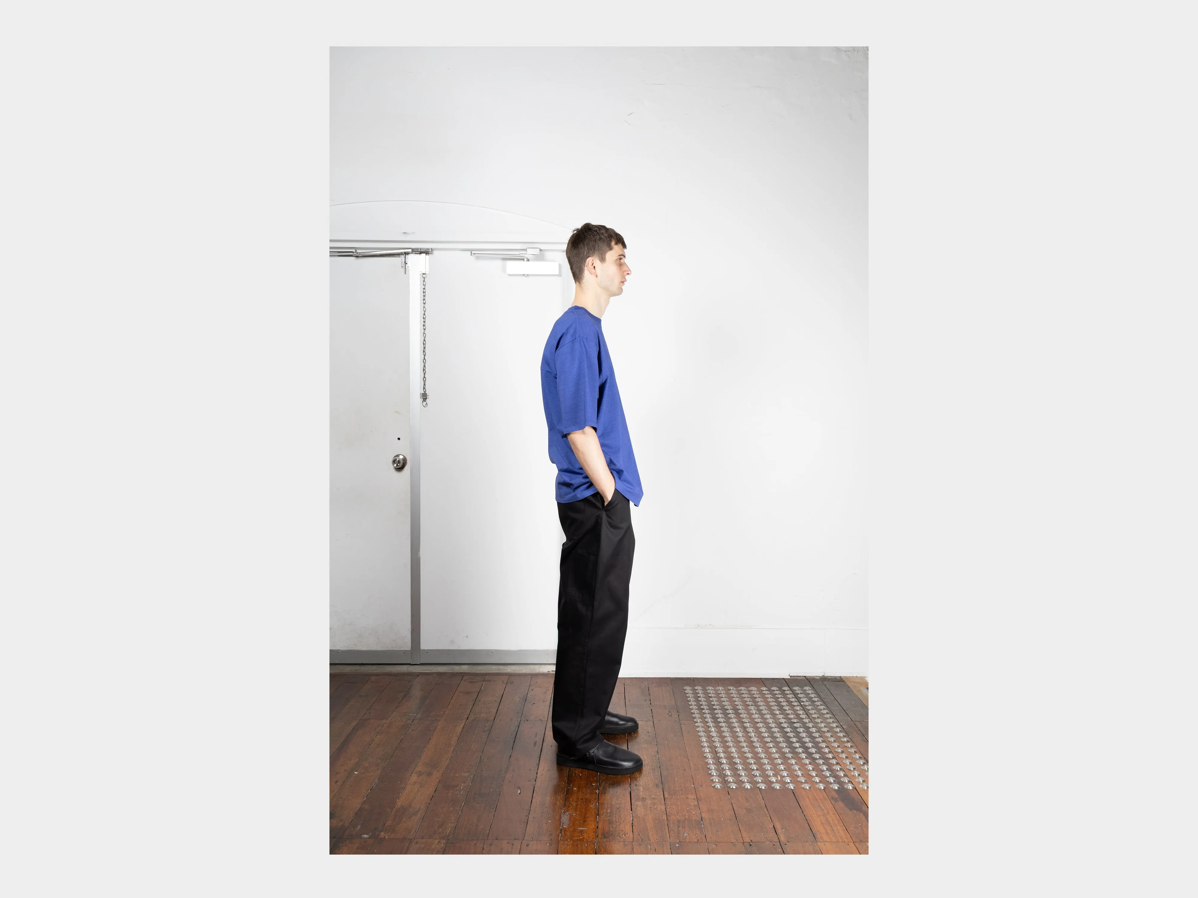 R20T4 "S/S Big T-Shirt" Iris sold by MAN-TLE product image thumbnail 5