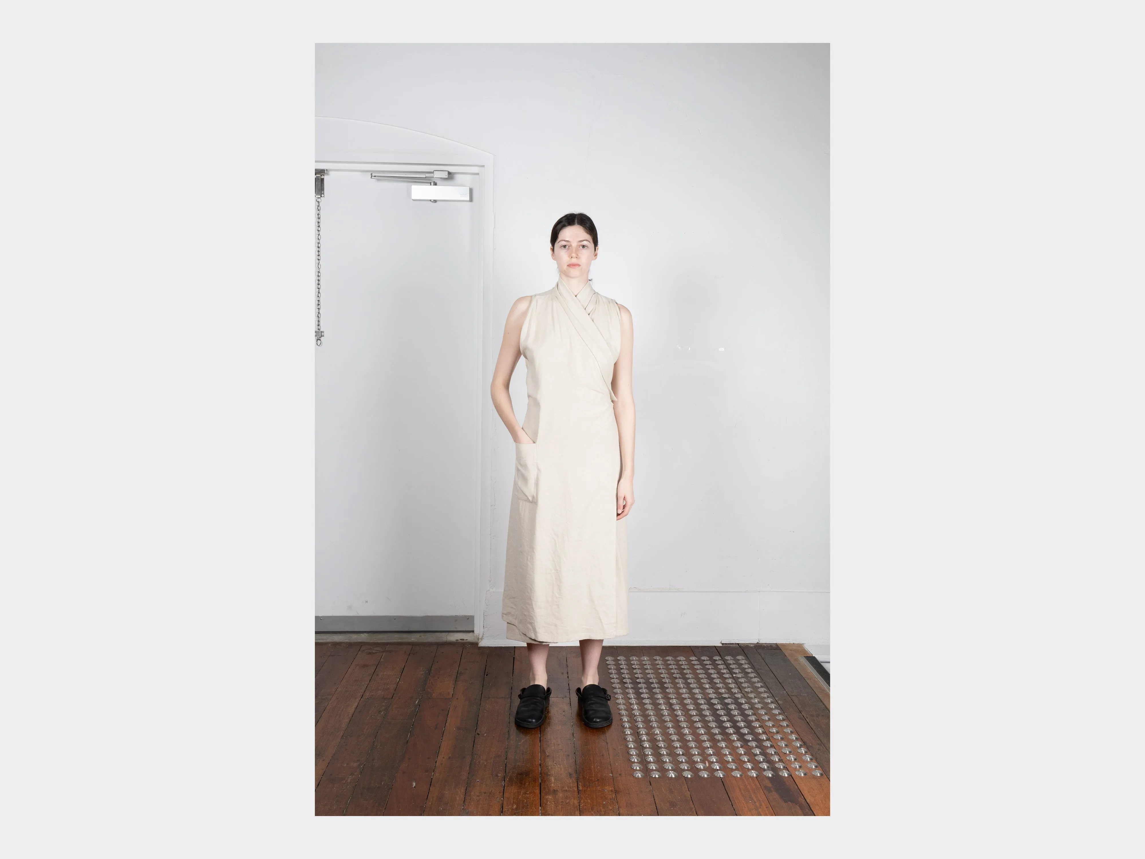 W-R20A8 "Jeogori Dress" Sand Grosgrain sold by MAN-TLE product image thumbnail 5