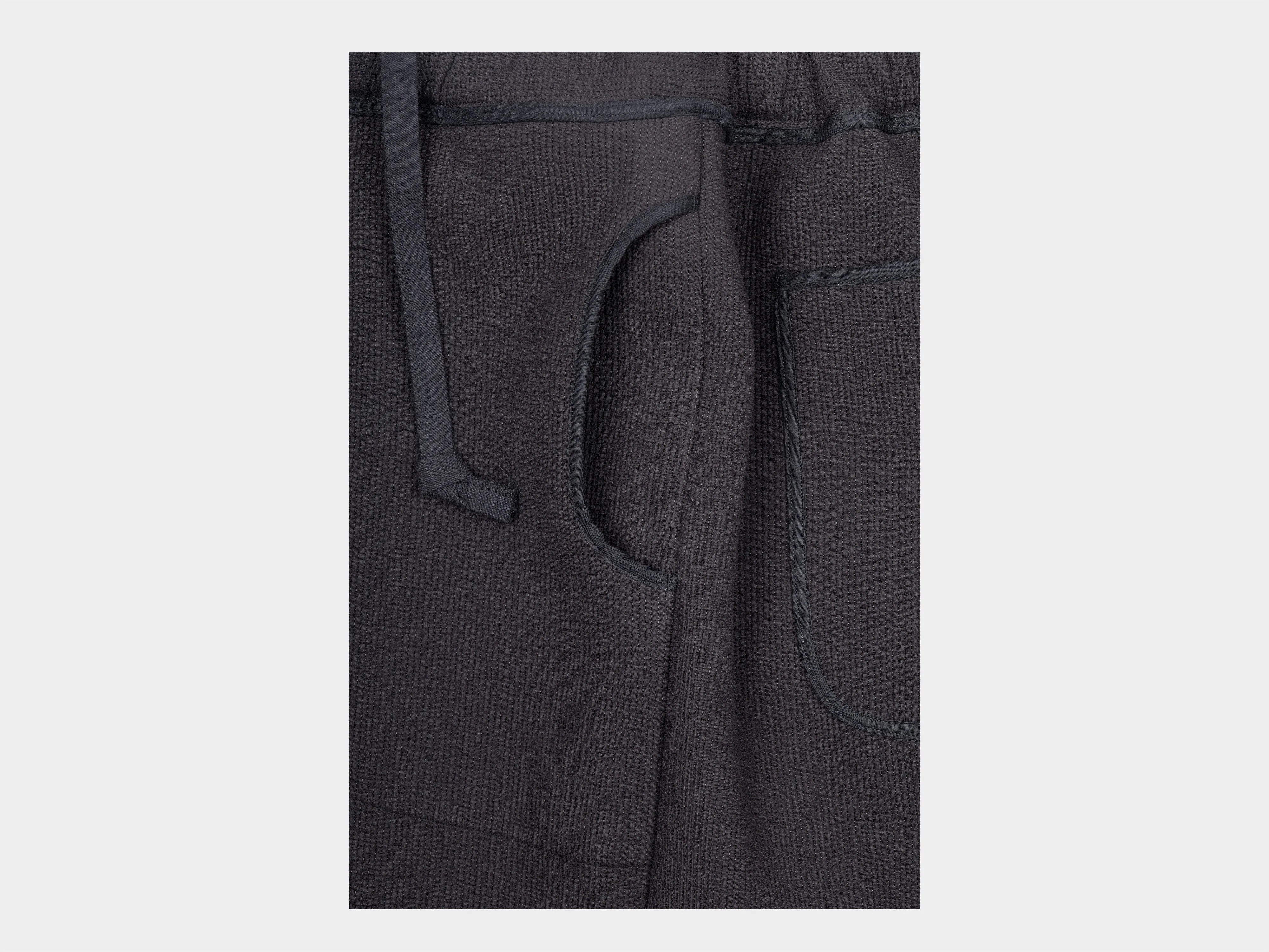 R21O5 "Solid Pants" Black Ash Nubi sold by MAN-TLE product image thumbnail 3