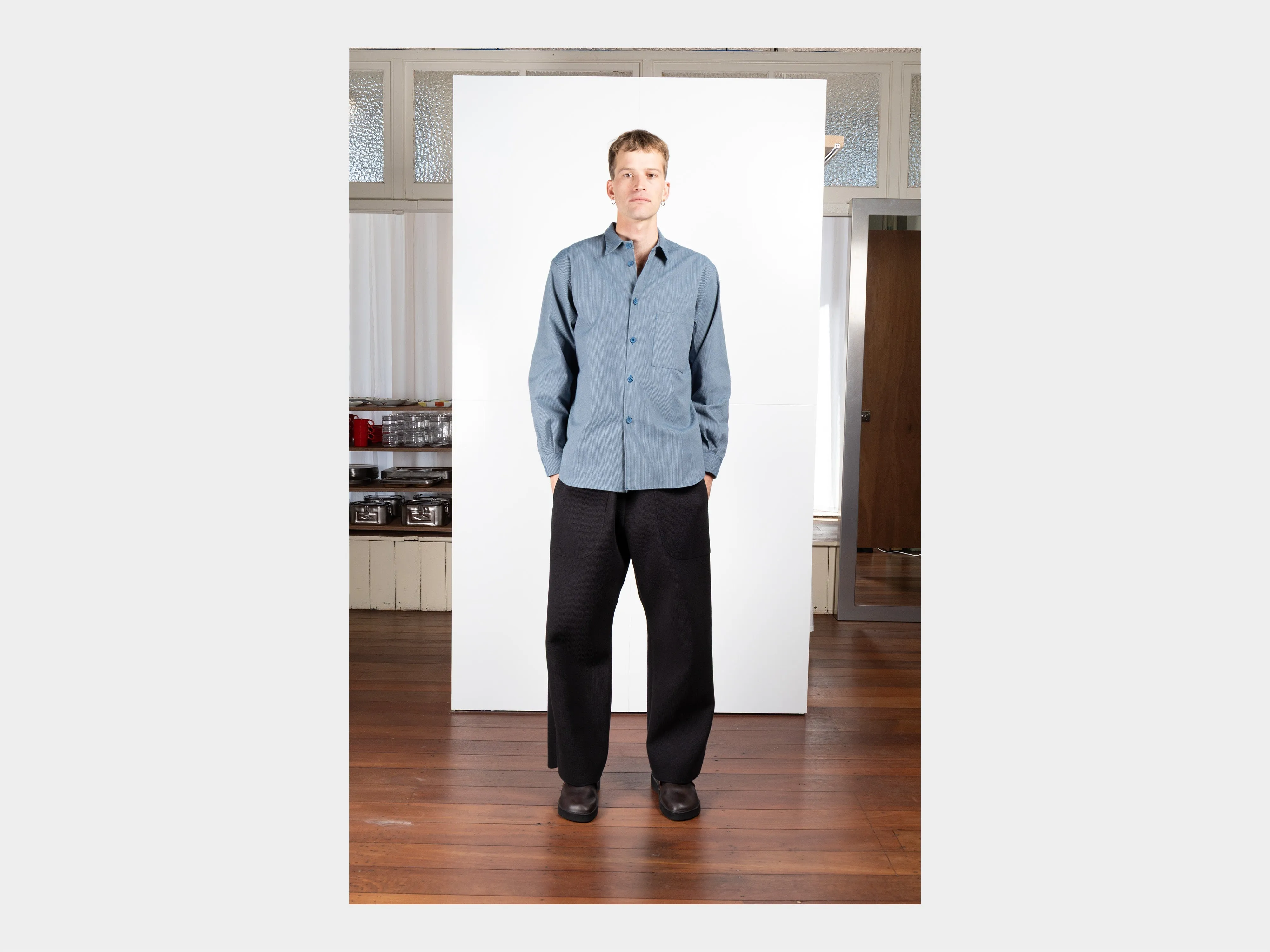 R21O5 "Solid Pants" Black Ash Nubi sold by MAN-TLE product image thumbnail 4