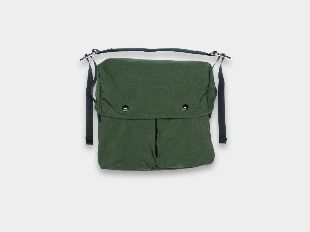 R21G4 "Mini Messenger" Jungle Nylon made by MAN-TLE