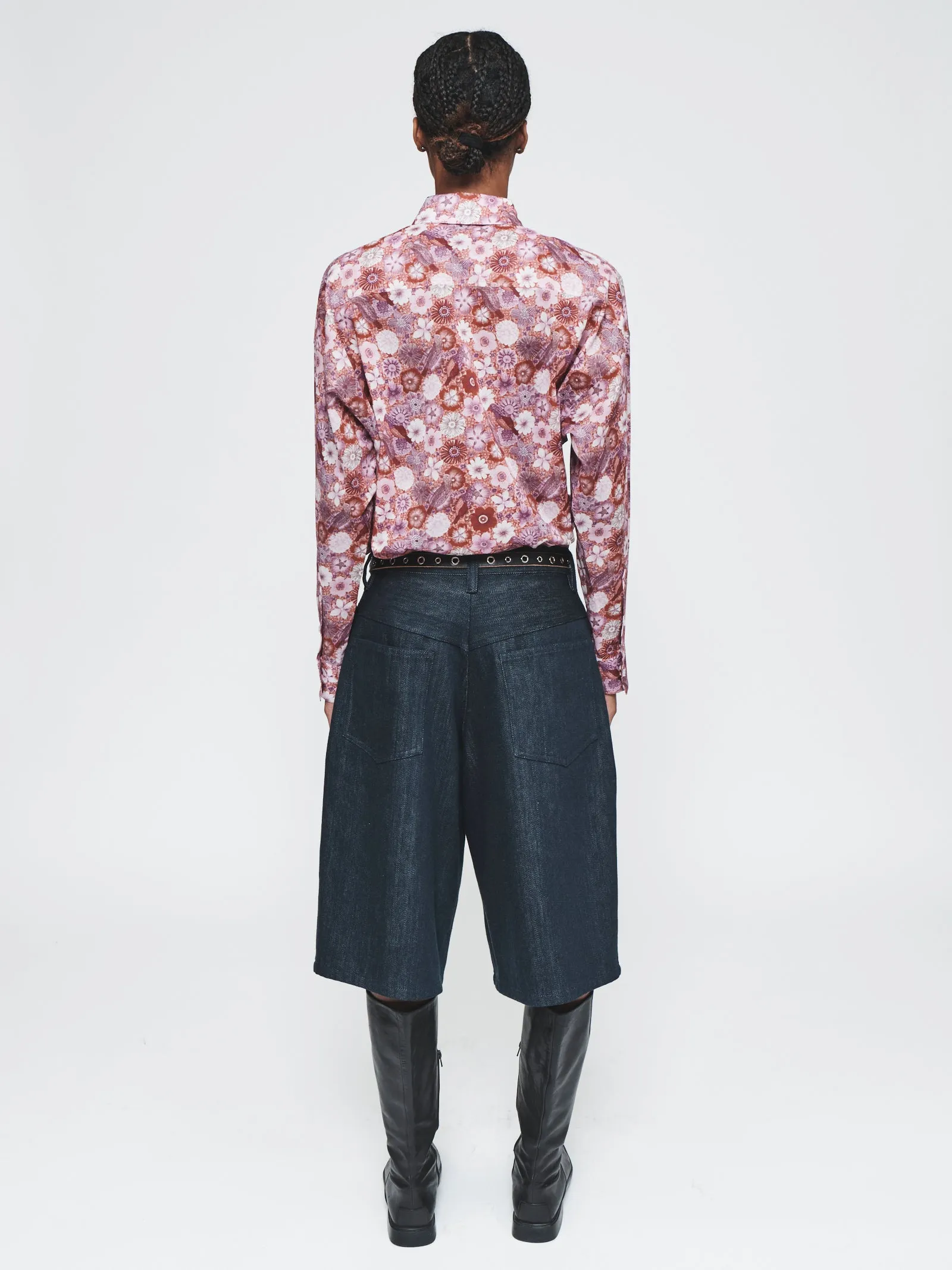 Baggy 5-PKT Short in Raw Denim sold by 6397 product image thumbnail 3