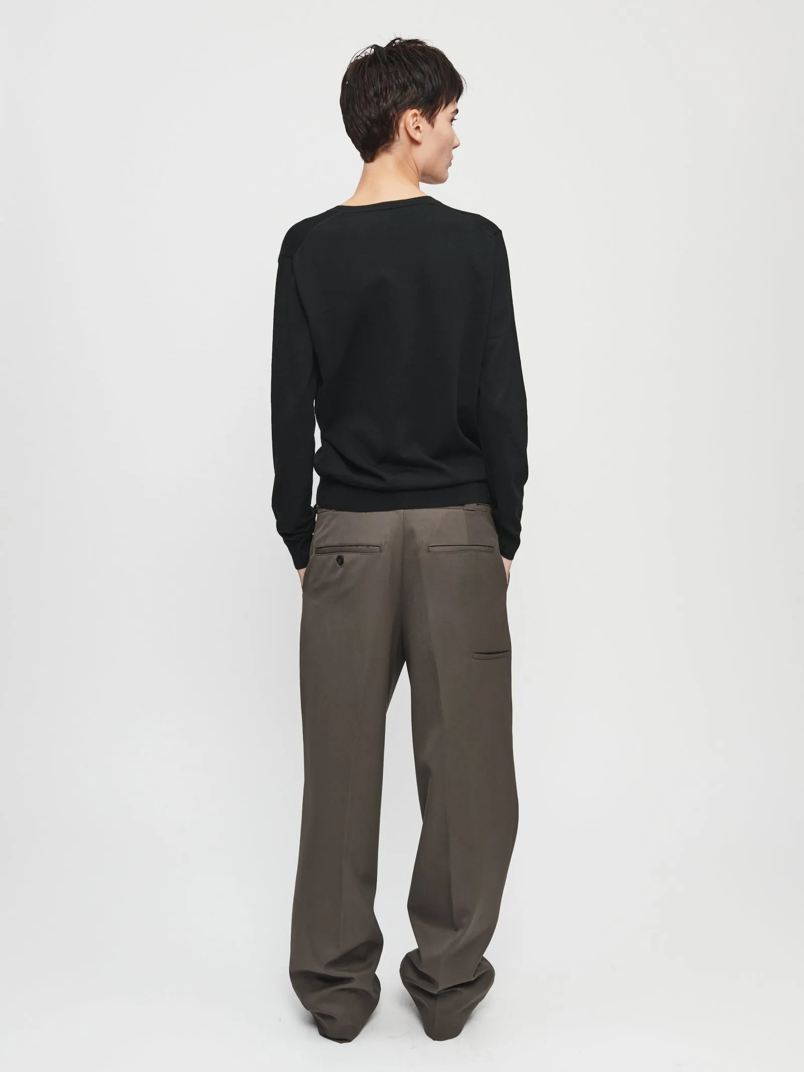 Perfect V in Black sold by 6397 product image thumbnail 4