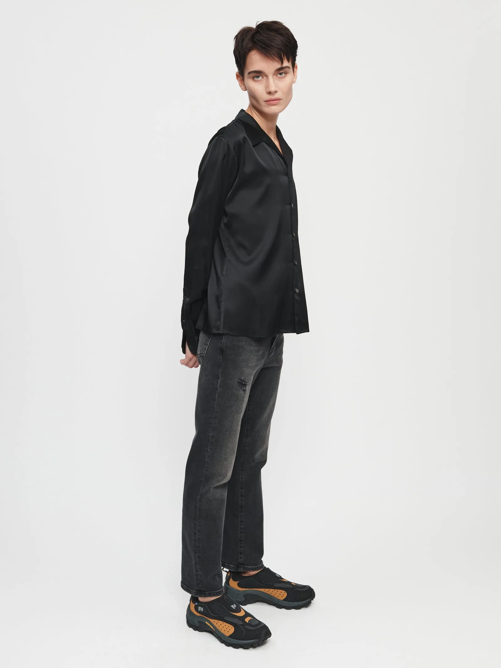 Silk Slim Shirt in Black sold by 6397 product image thumbnail 3