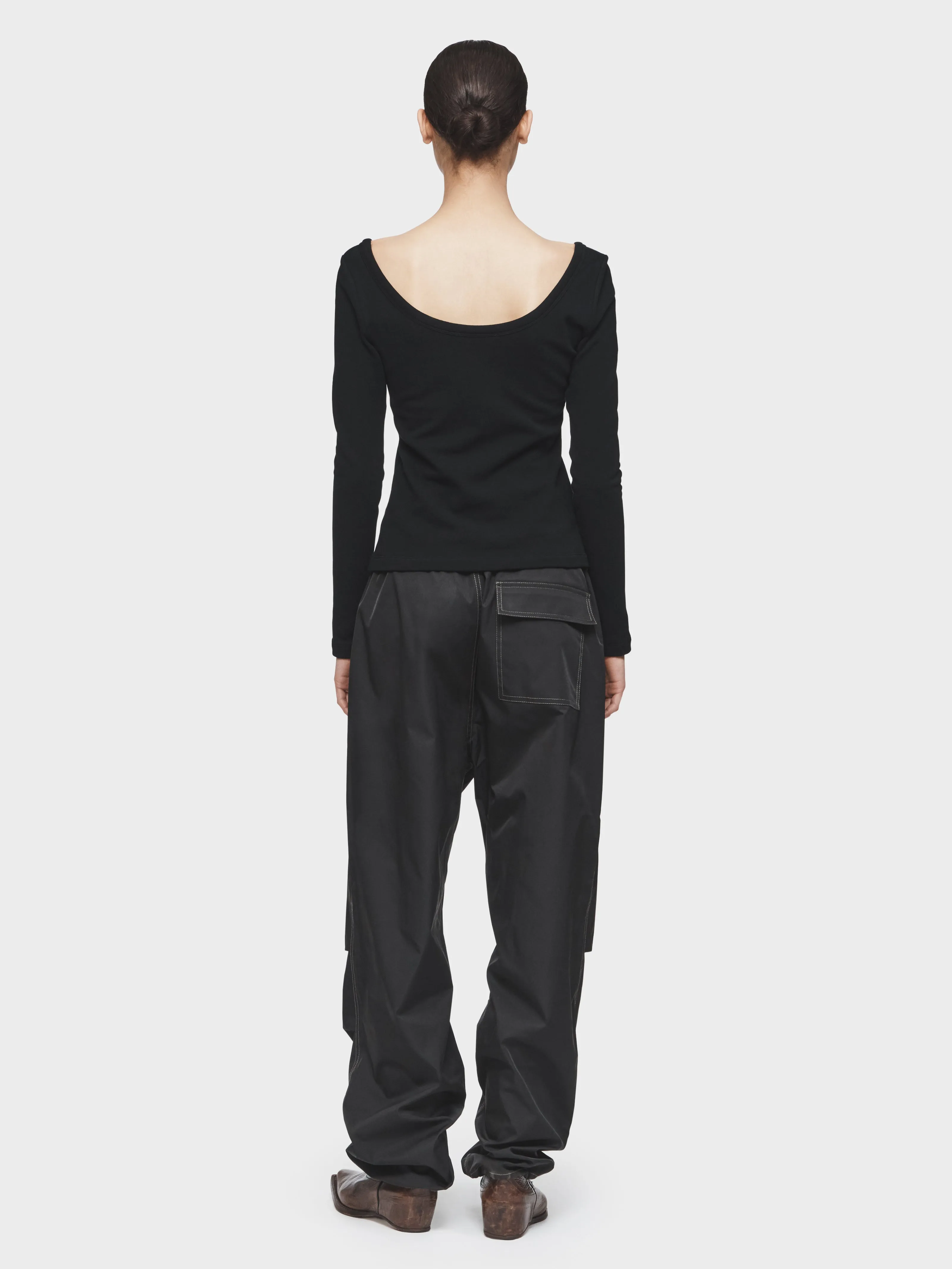 Parachute Pant in Black sold by 6397 product image thumbnail 3