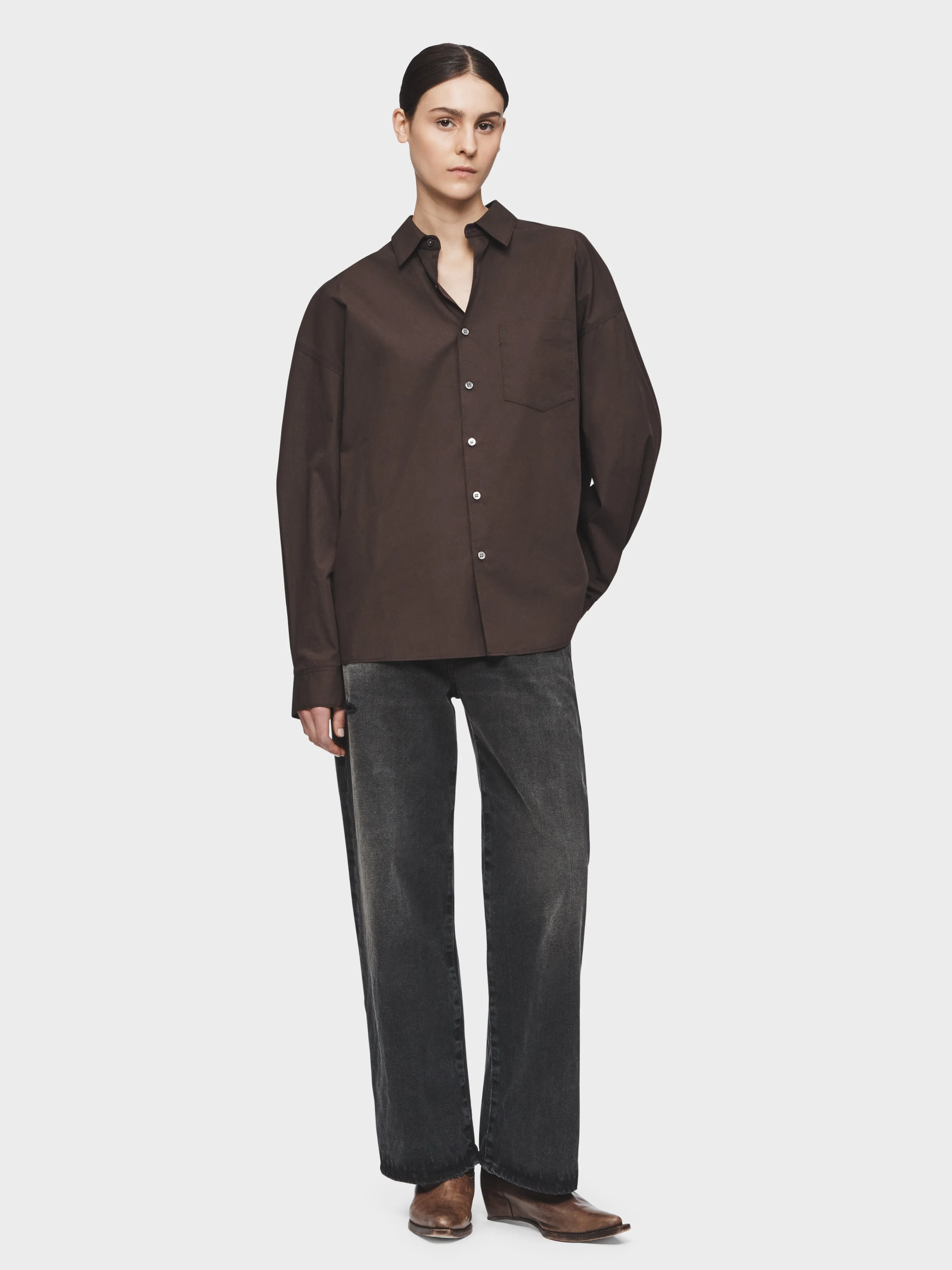 Wide Jean in Black Brown sold by 6397