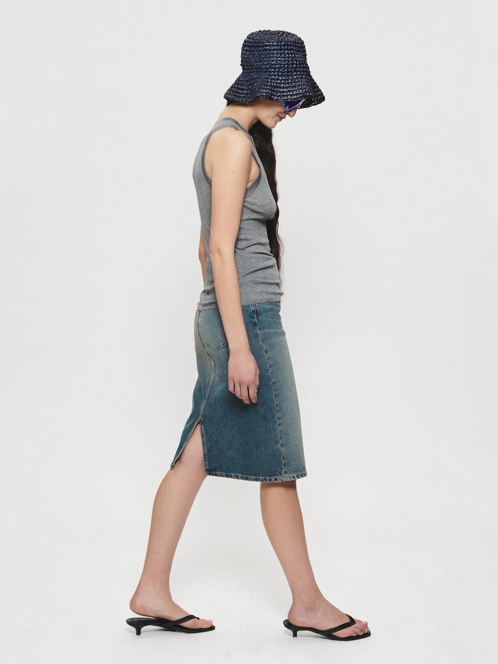 Denim Skirt Used Blue sold by 6397 product image thumbnail 4