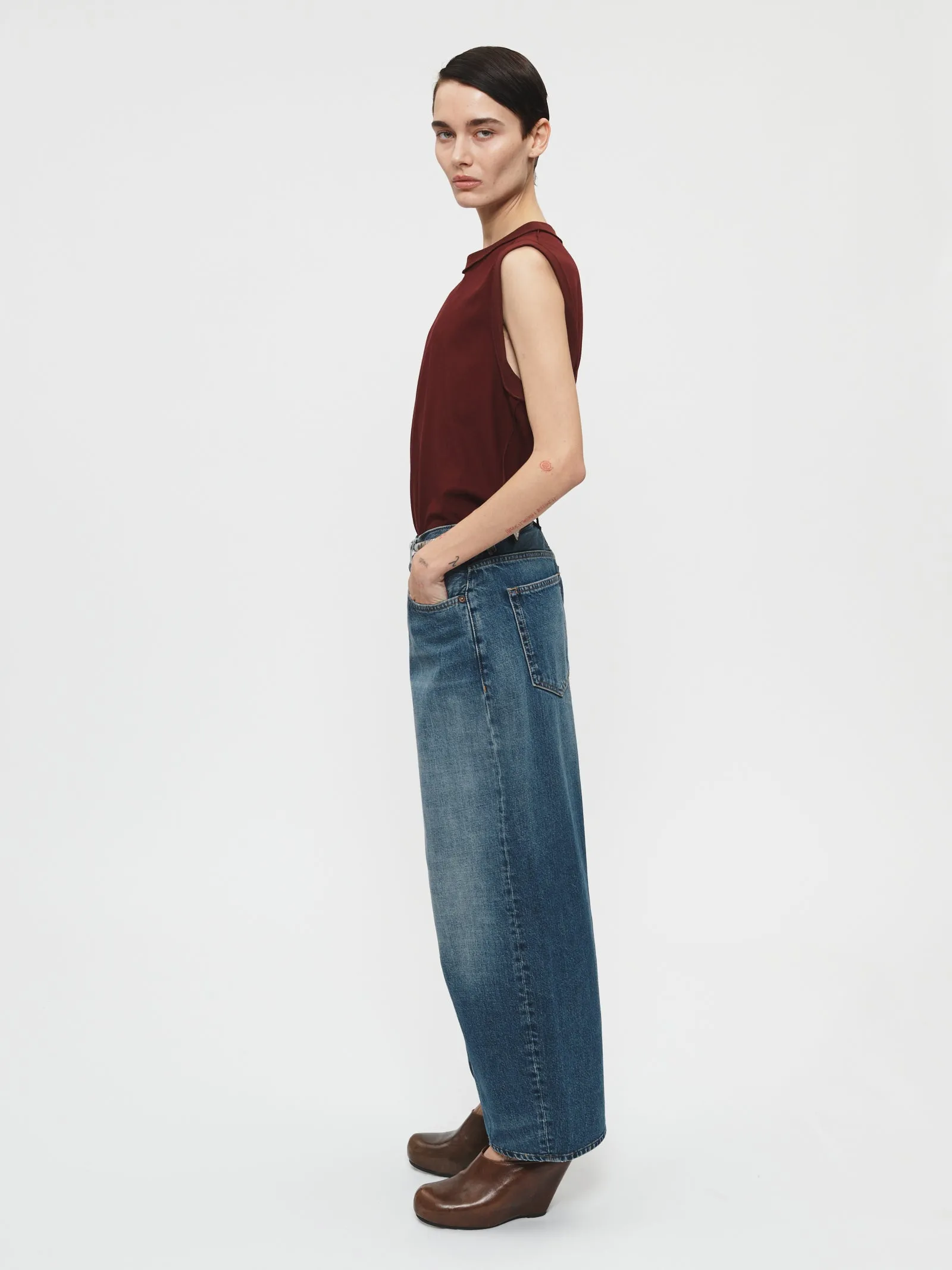 Cropped Roomy Jean Heirloom Blue sold by 6397 product image thumbnail 2