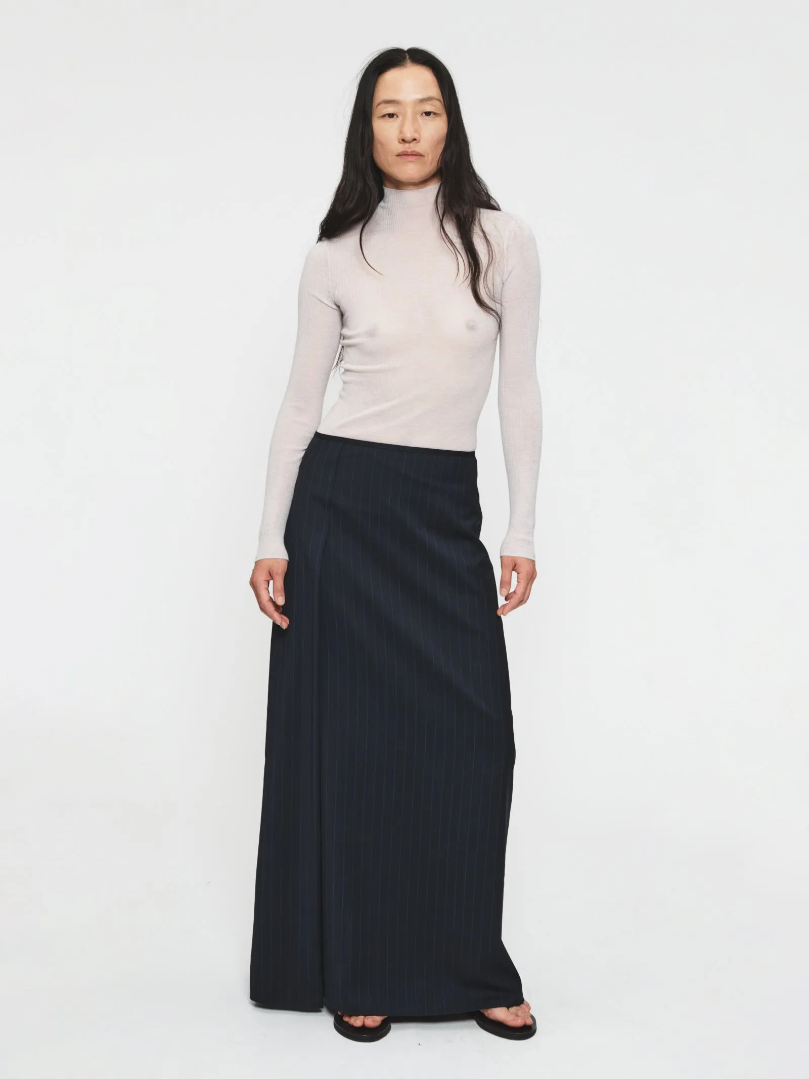 Single Pleat Column Skirt sold by 6397