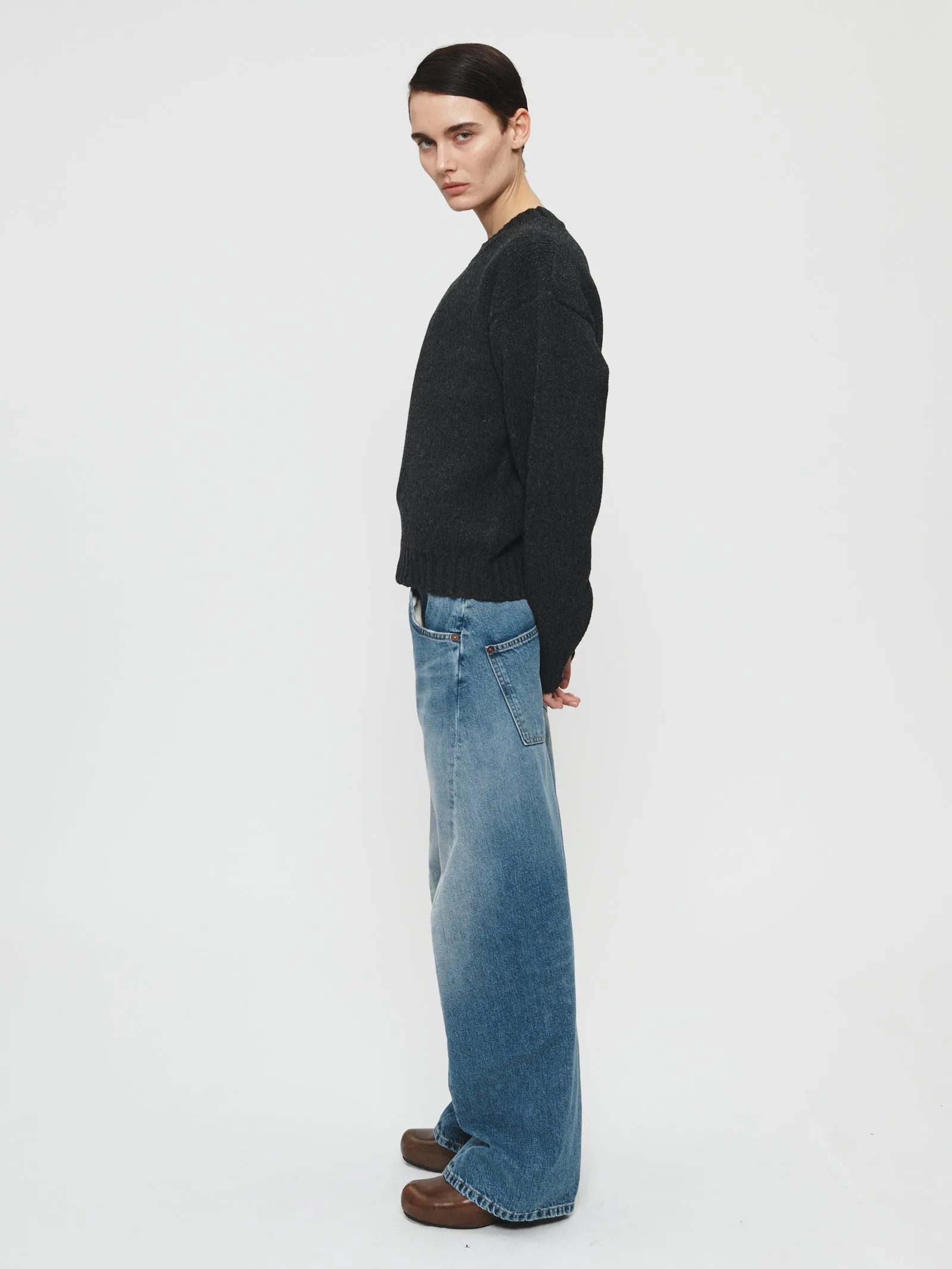 High Crew Pullover Charcoal sold by 6397 product image thumbnail 2