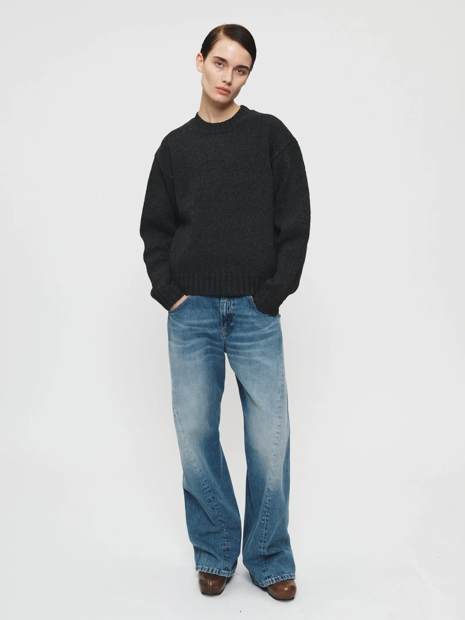 High Crew Pullover Charcoal sold by 6397