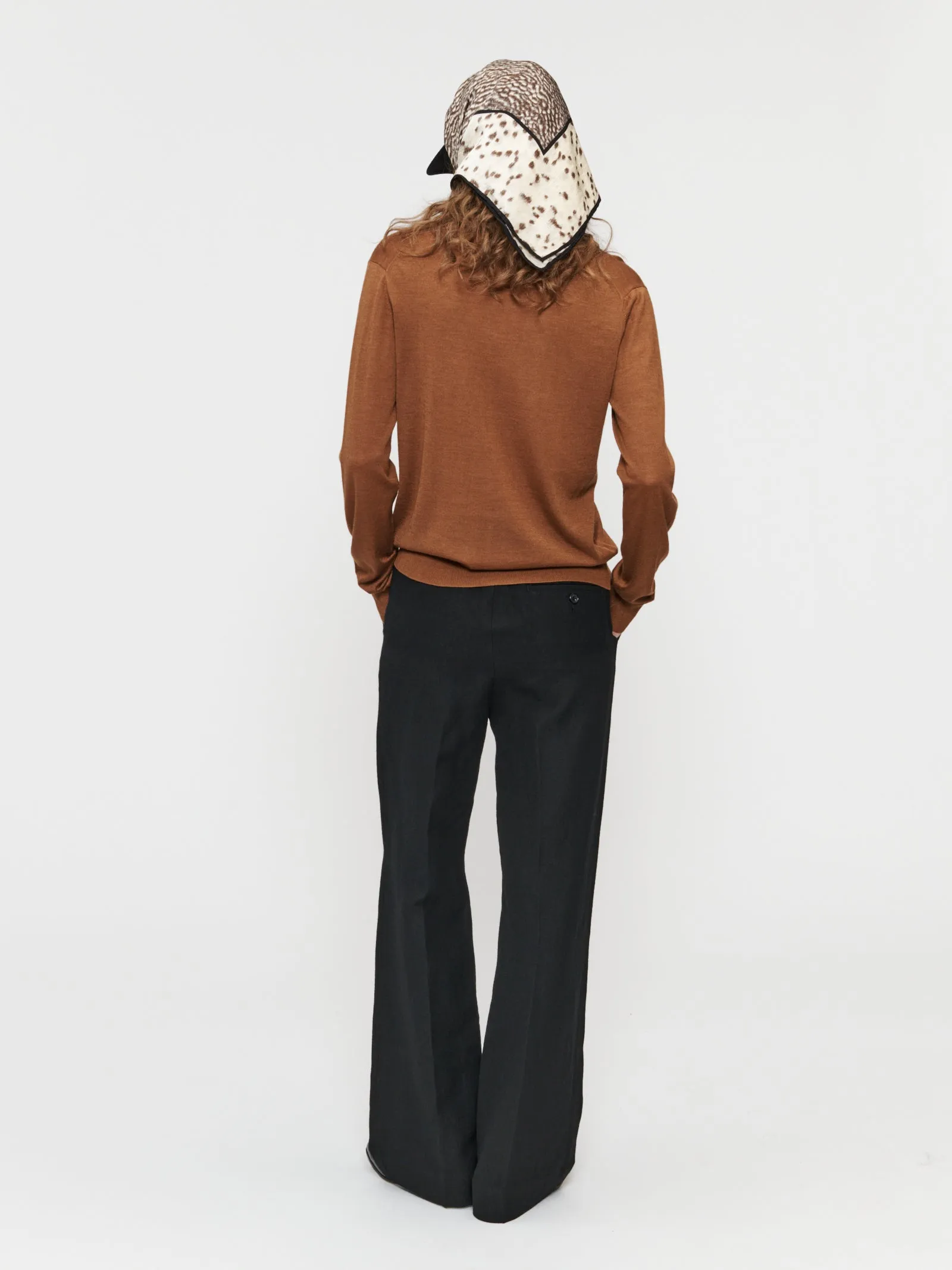 Perfect V Caramel sold by 6397 product image thumbnail 2