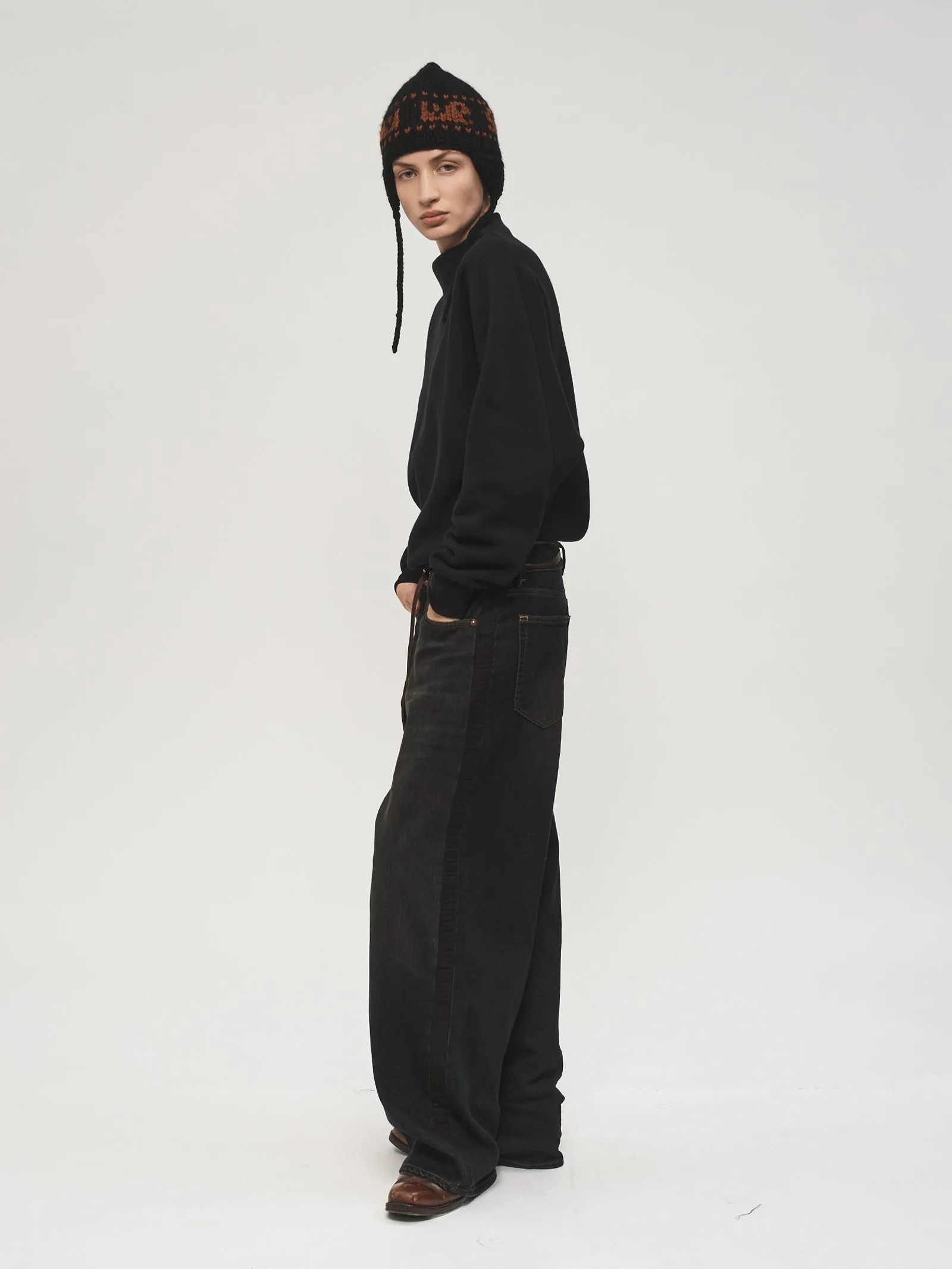 Draped Sweatshirt Black sold by 6397 product image thumbnail 2