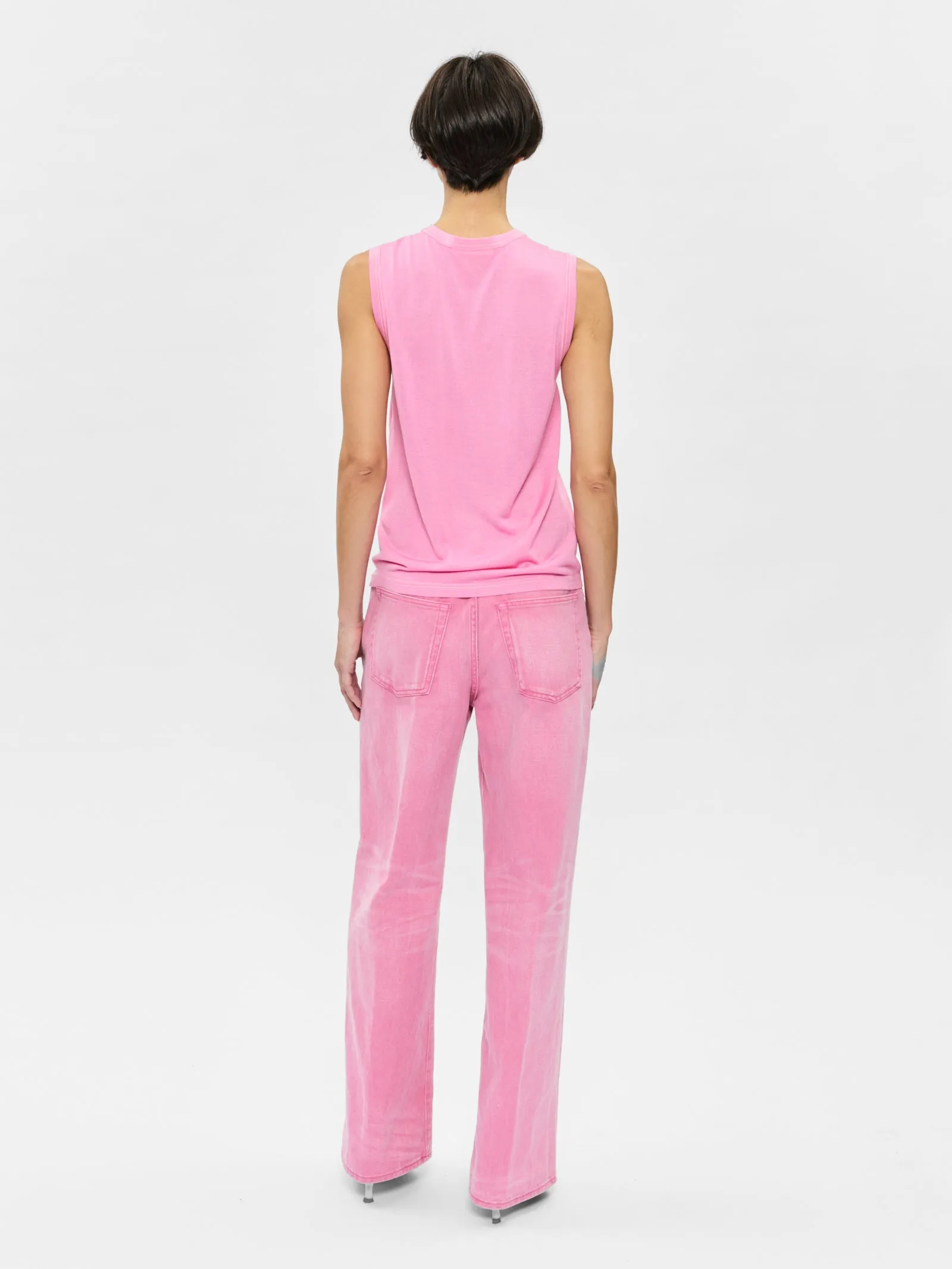 Wide Jean Orchid sold by 6397 product image thumbnail 4