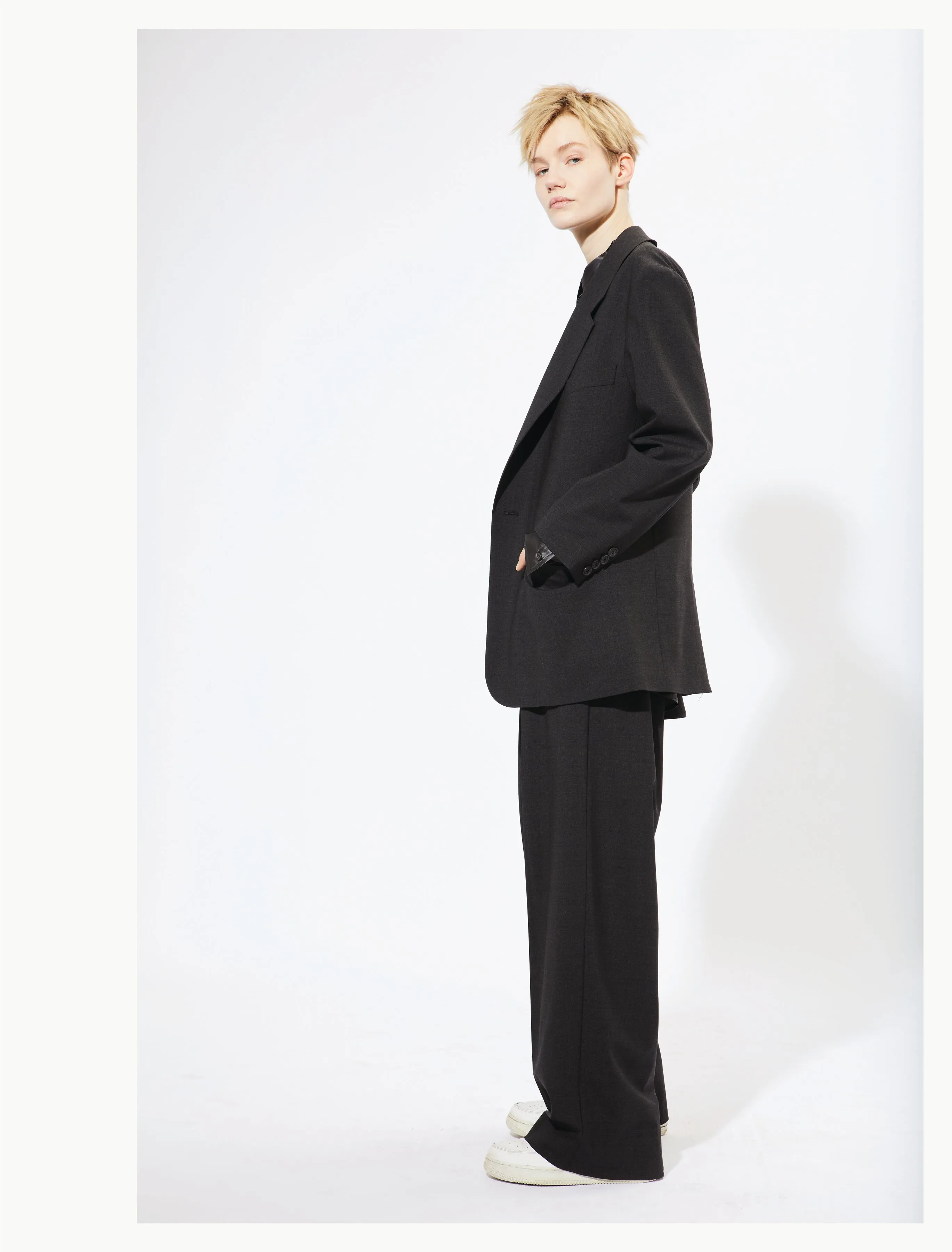 FALL WINTER 22 sold by 6397 product image thumbnail 2