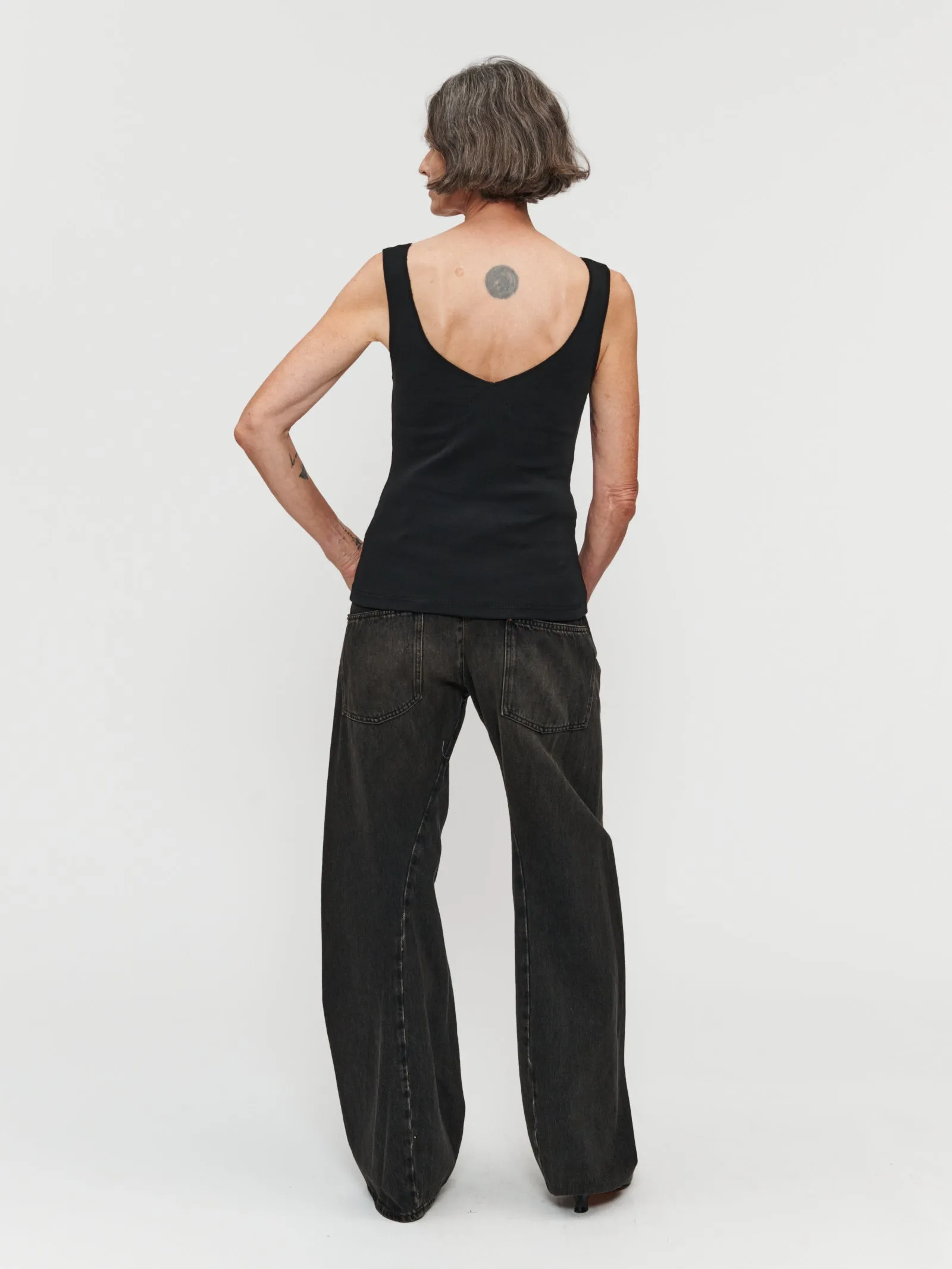 Ribbed V-Tank Jet sold by 6397 product image thumbnail 2