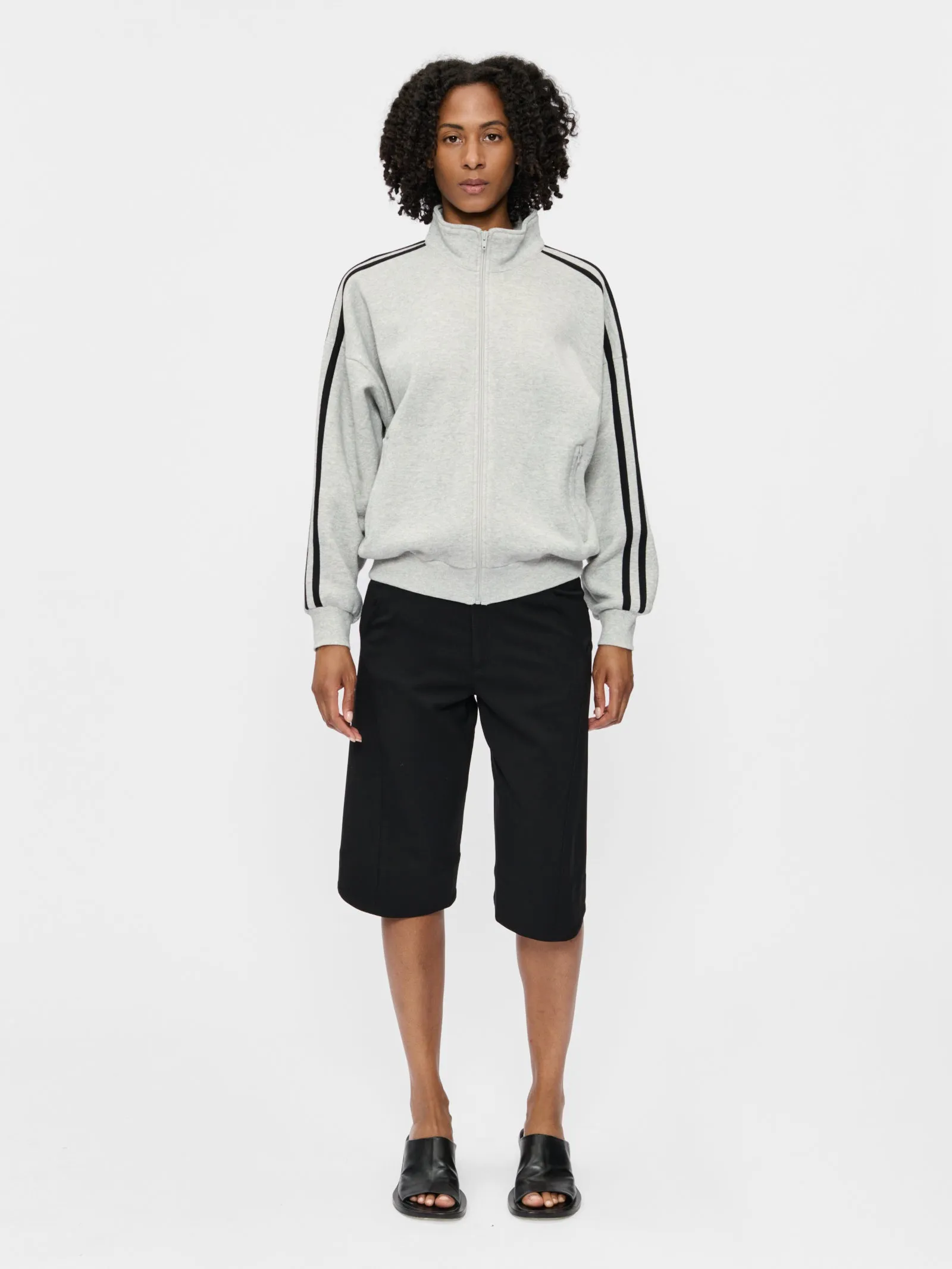 Fleecy Track Zip Up Iron sold by 6397