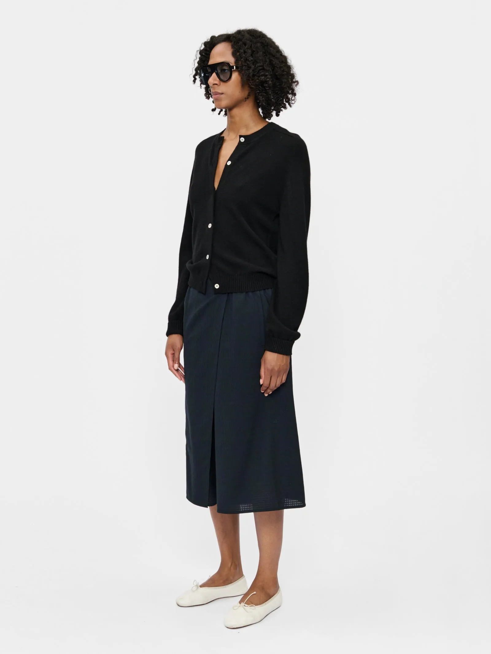 Crew Cardigan Black sold by 6397 product image thumbnail 2