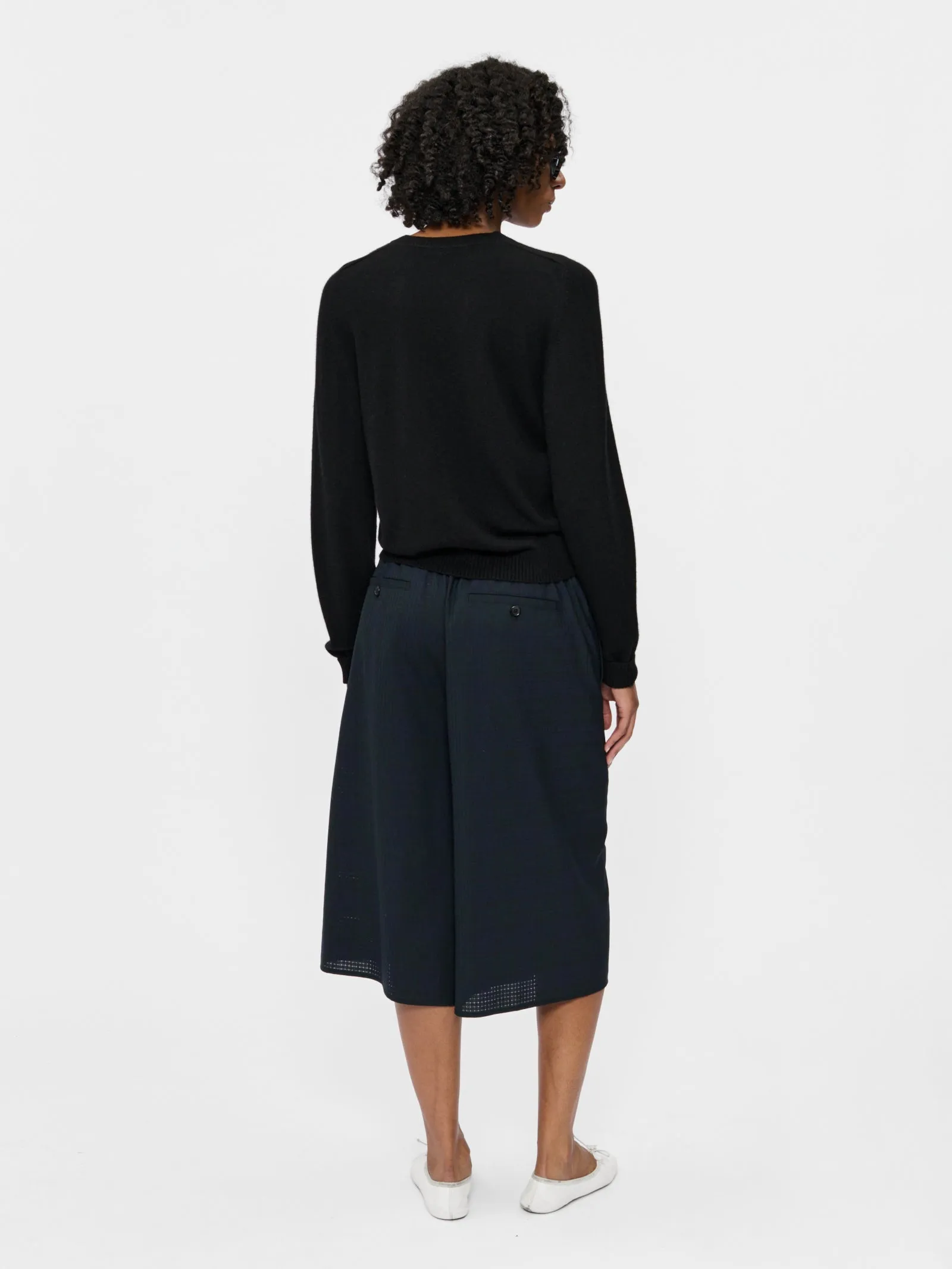 Crew Cardigan Black sold by 6397 product image thumbnail 3