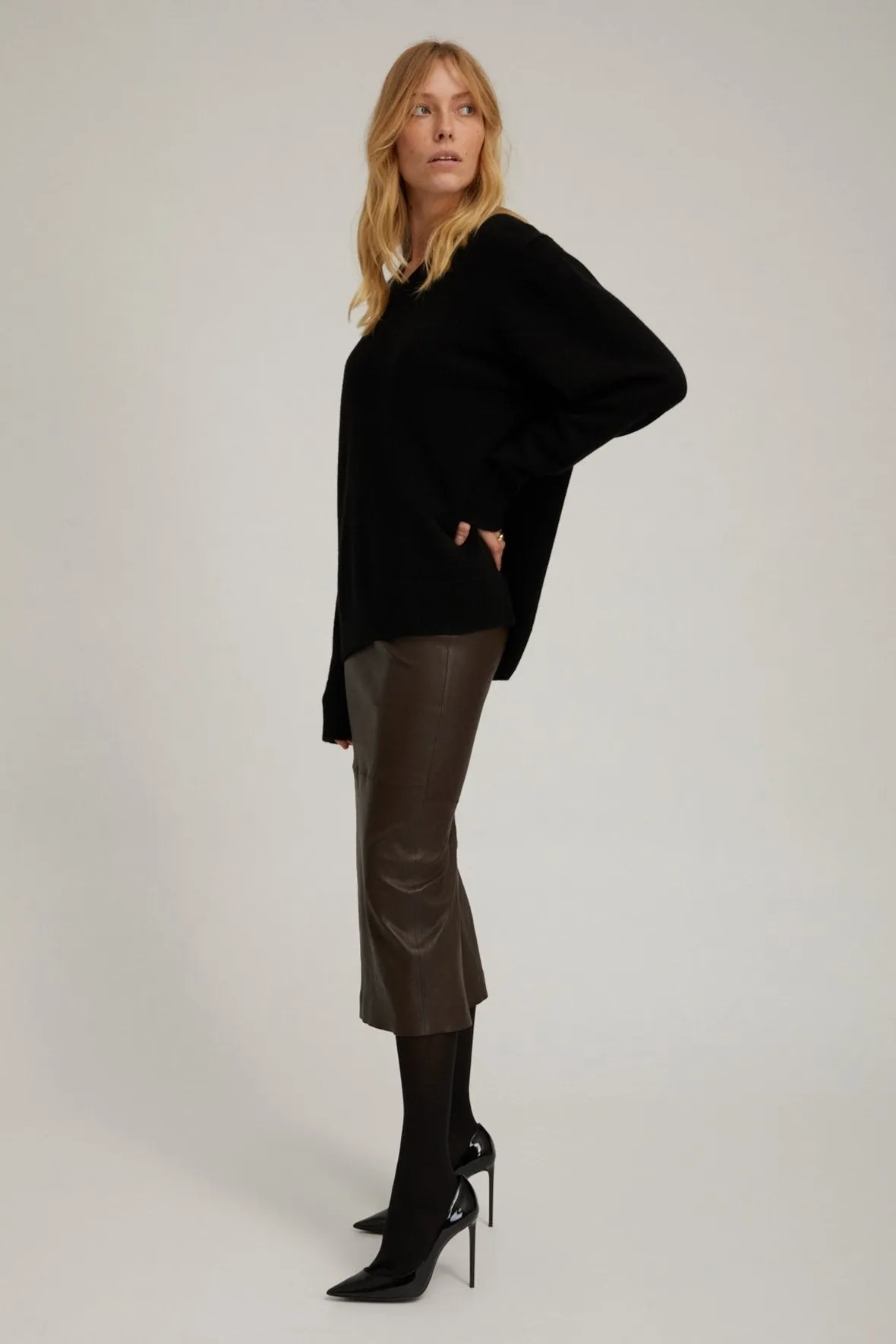 Black Cashmere V-Neck Boyfriend Sweater sold by SPRWMN product image thumbnail 3