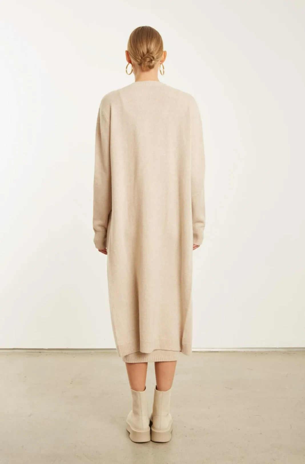 Oat Cashmere Long Cardigan sold by SPRWMN product image thumbnail 5