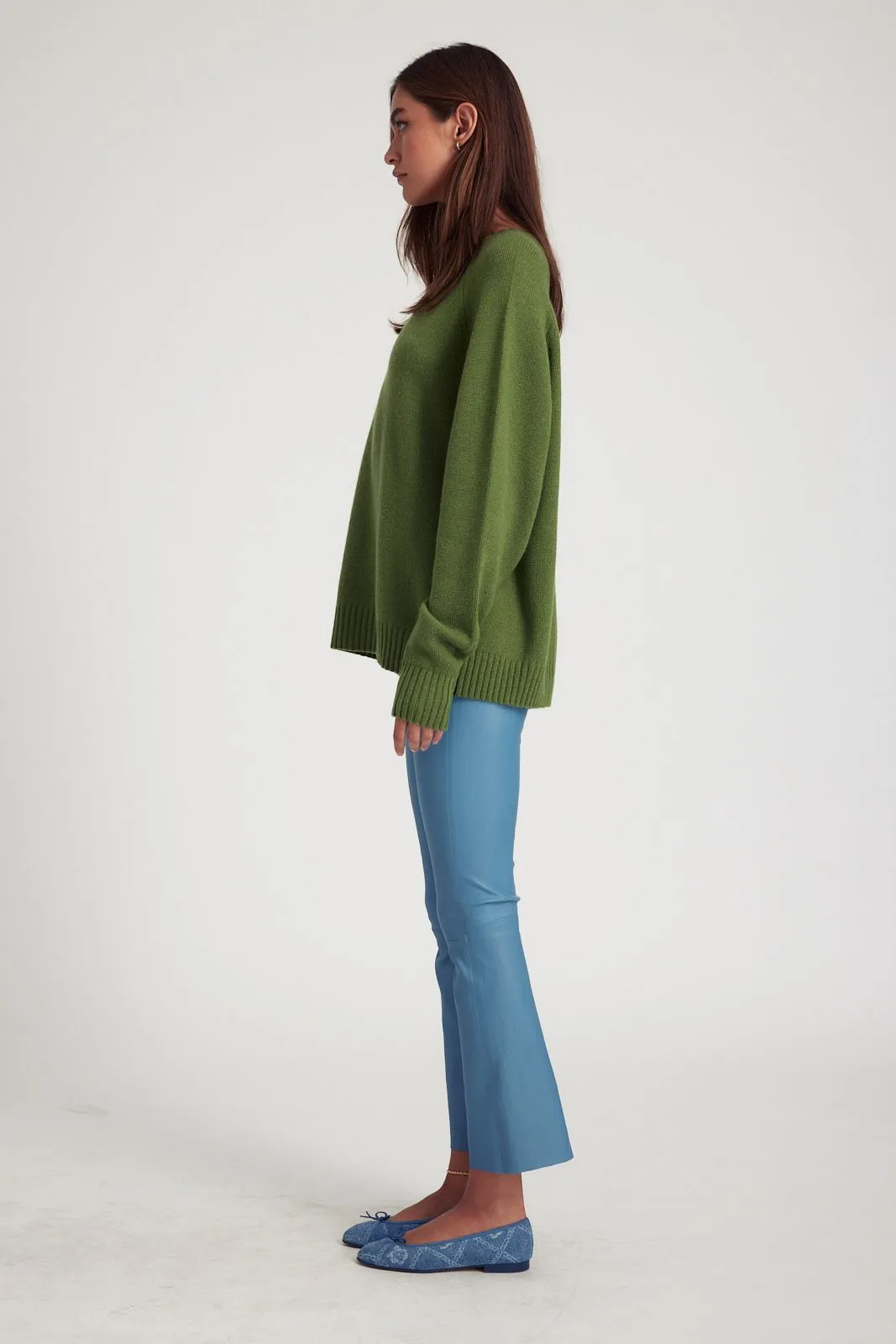 Artichoke Cashmere Loose Gauge Crewneck sold by SPRWMN product image thumbnail 3