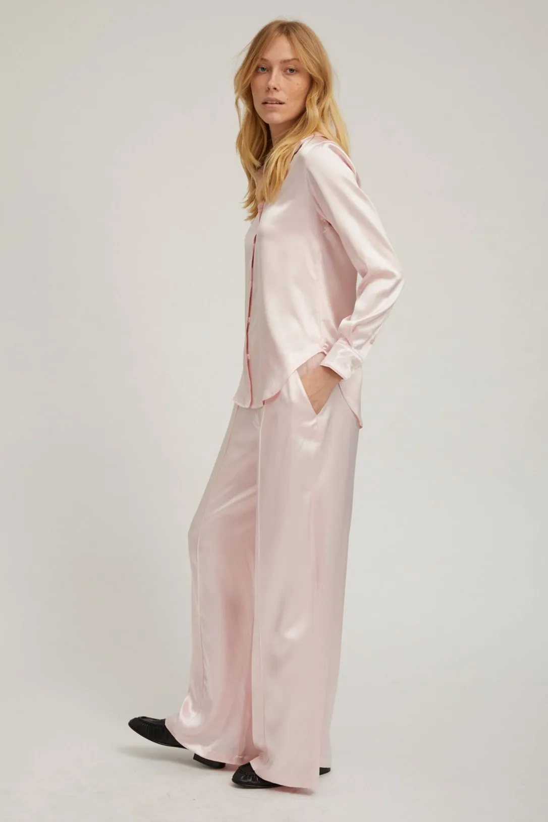Ballet Silk Wide Leg Pintuck Pants PR sold by SPRWMN product image thumbnail 3